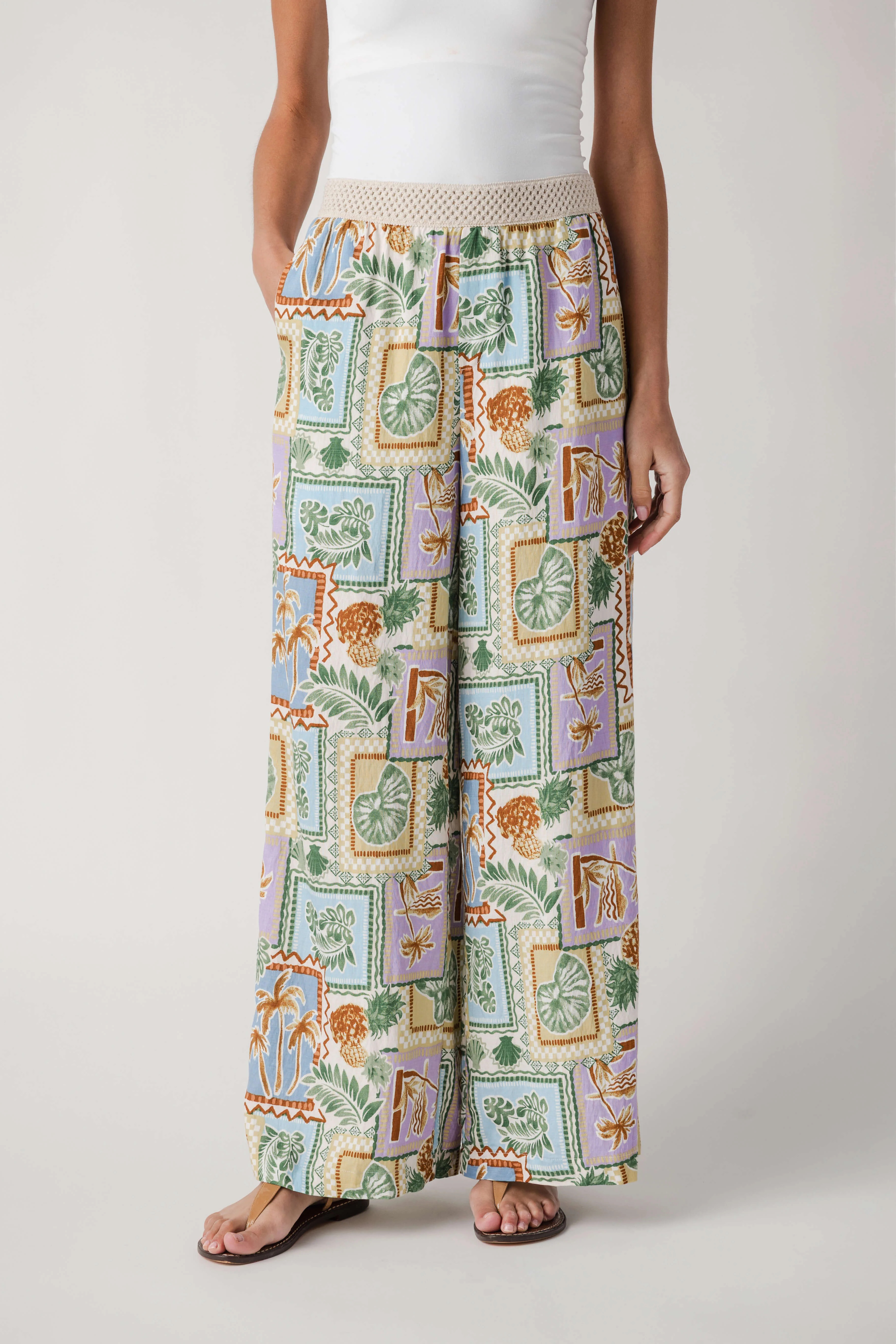 Dress Forum Seashell Printed Wideleg Pants | Social Threads