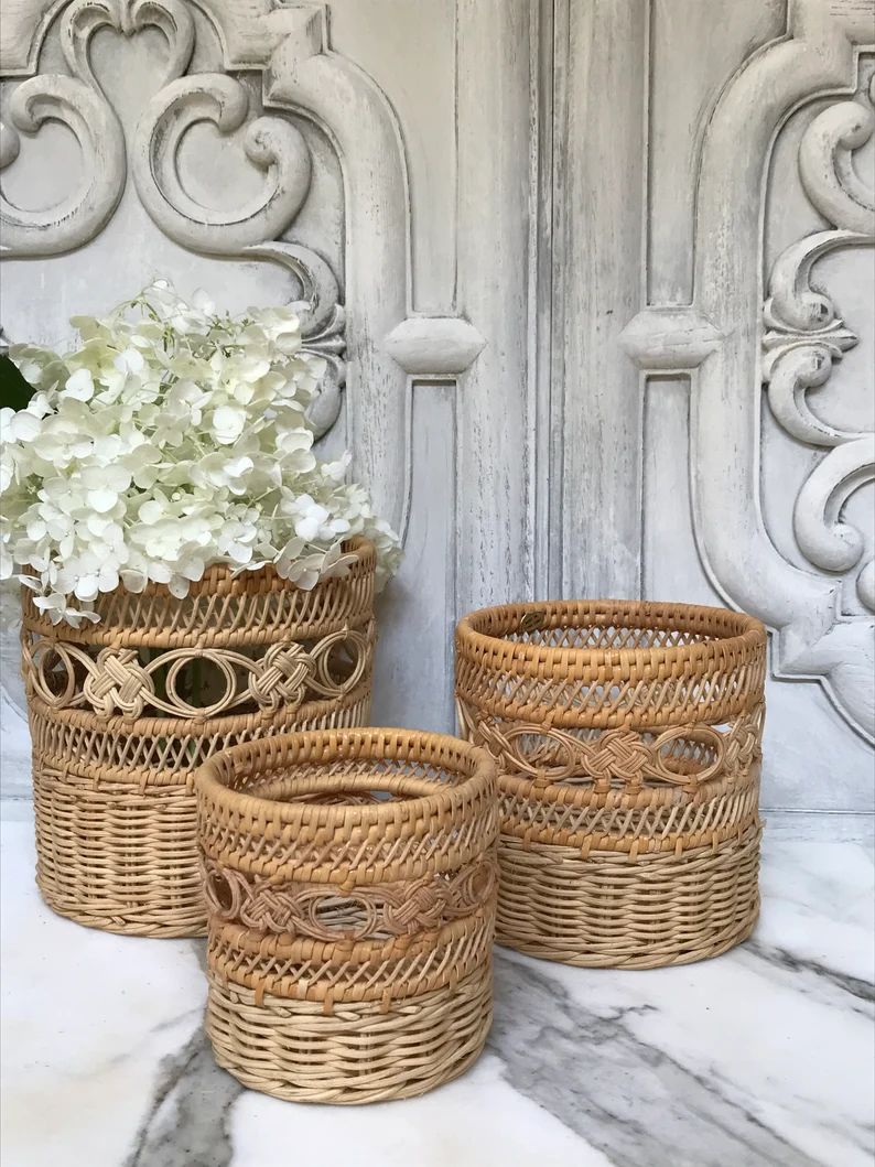Vintage Rattan Nesting Baskets  / Celtic Knot / Set of Three Wicker Nesting Planters /  Boho Chic | Etsy (US)
