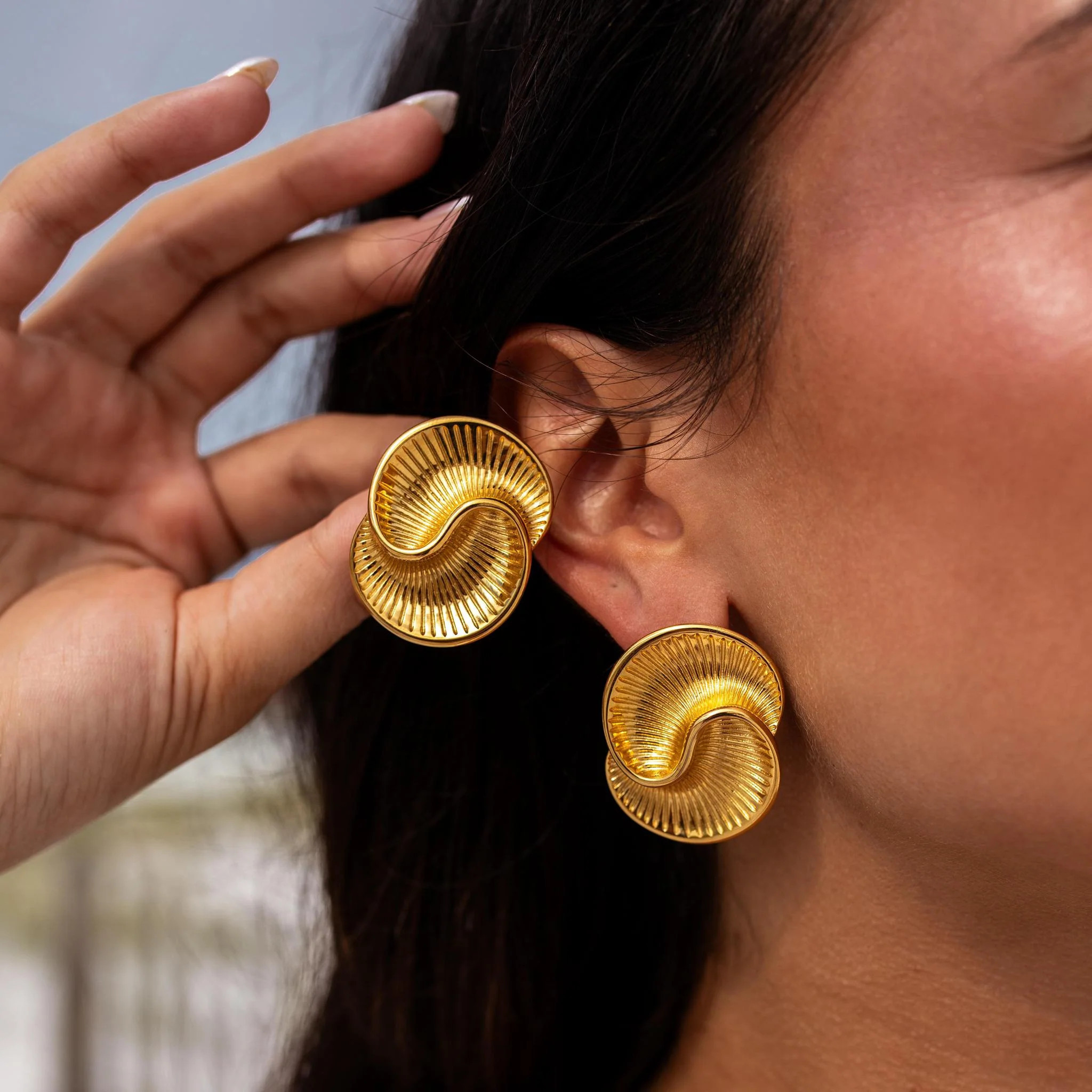 Sofia Earrings Gold | ALCO Jewelry
