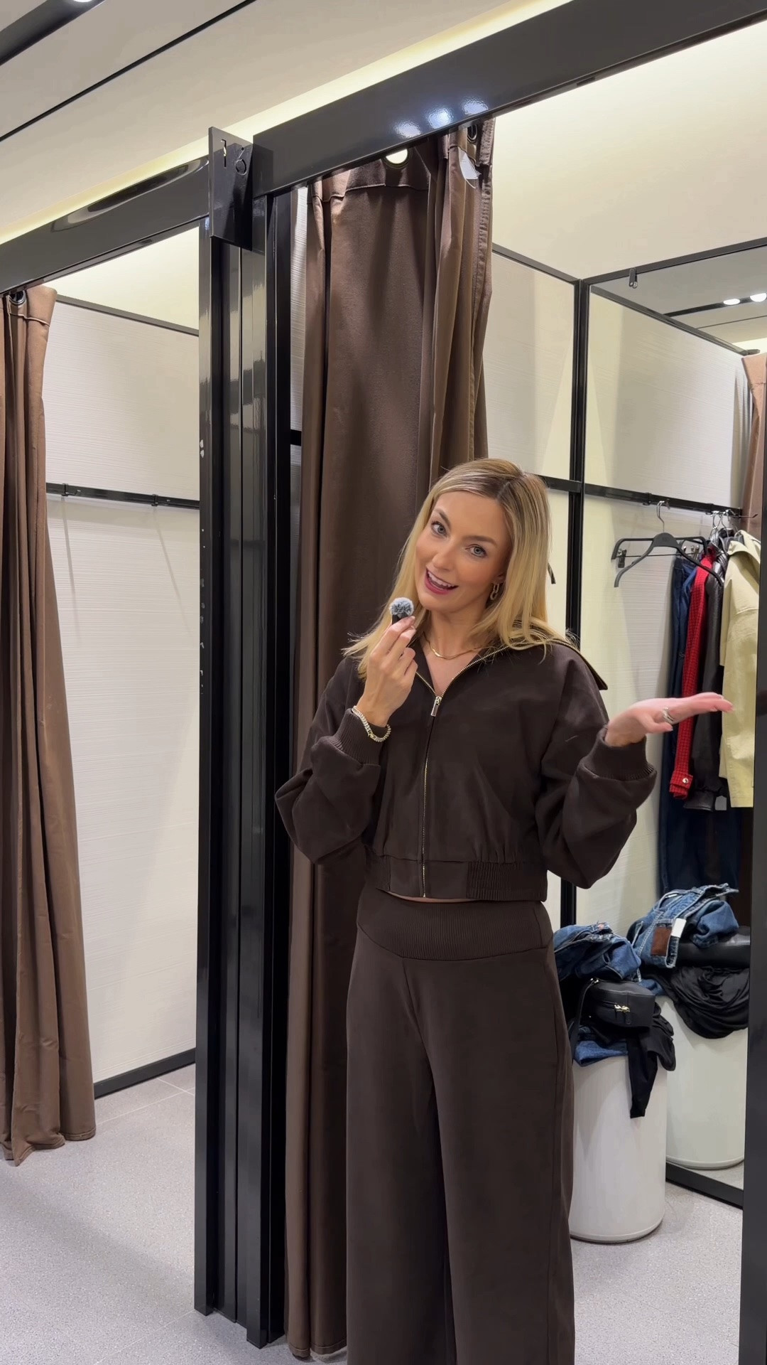 new in @Zara is VERY fall coded right now 🍂 and apparently I have zero self control 😭 tried on SO much - jackets, sets, denim + everything is under $100 ! I fear Zara just convinced me summer is officially over??? #zarafinds #zarahaul #zarafashion #fallfashion #falloutfits

#LTKgrwm #LTKdayinmylife #LTKvlog