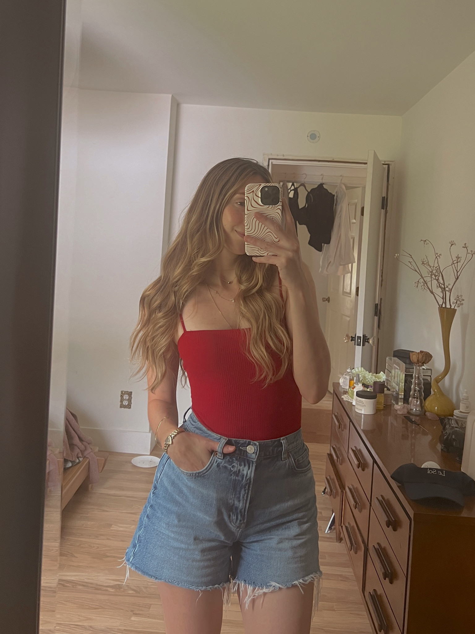 a pop of red ♥️

#LTKSeasonal