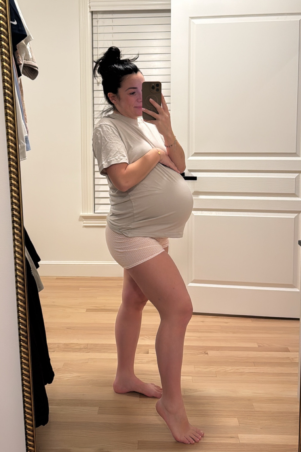 Top: small
Undies: mediumm

#LTKBump #LTKFindsUnder50