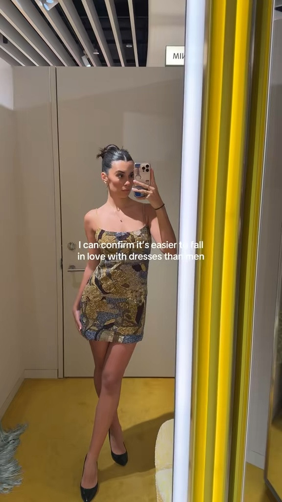 The most stunning dresses ever😍😍😍

#LTKcanada #LTKdresses #LTKsummer