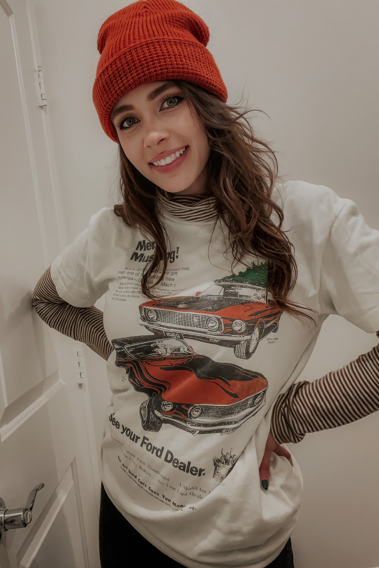 Little bit of holiday spirit in this cozy casual outfit! 

Abercrombie’s sale got me good this year, and layering my slouchy turtleneck always elevated any tshirt for me~

Shirt size: Small
Turtleneck size: Large (i bought this before i lost some weight this year, so i would’ve gotten a medium if purchased now) I’d say it’s TTS!

#LTKHoliday #LTKsalealert #LTKstyletip