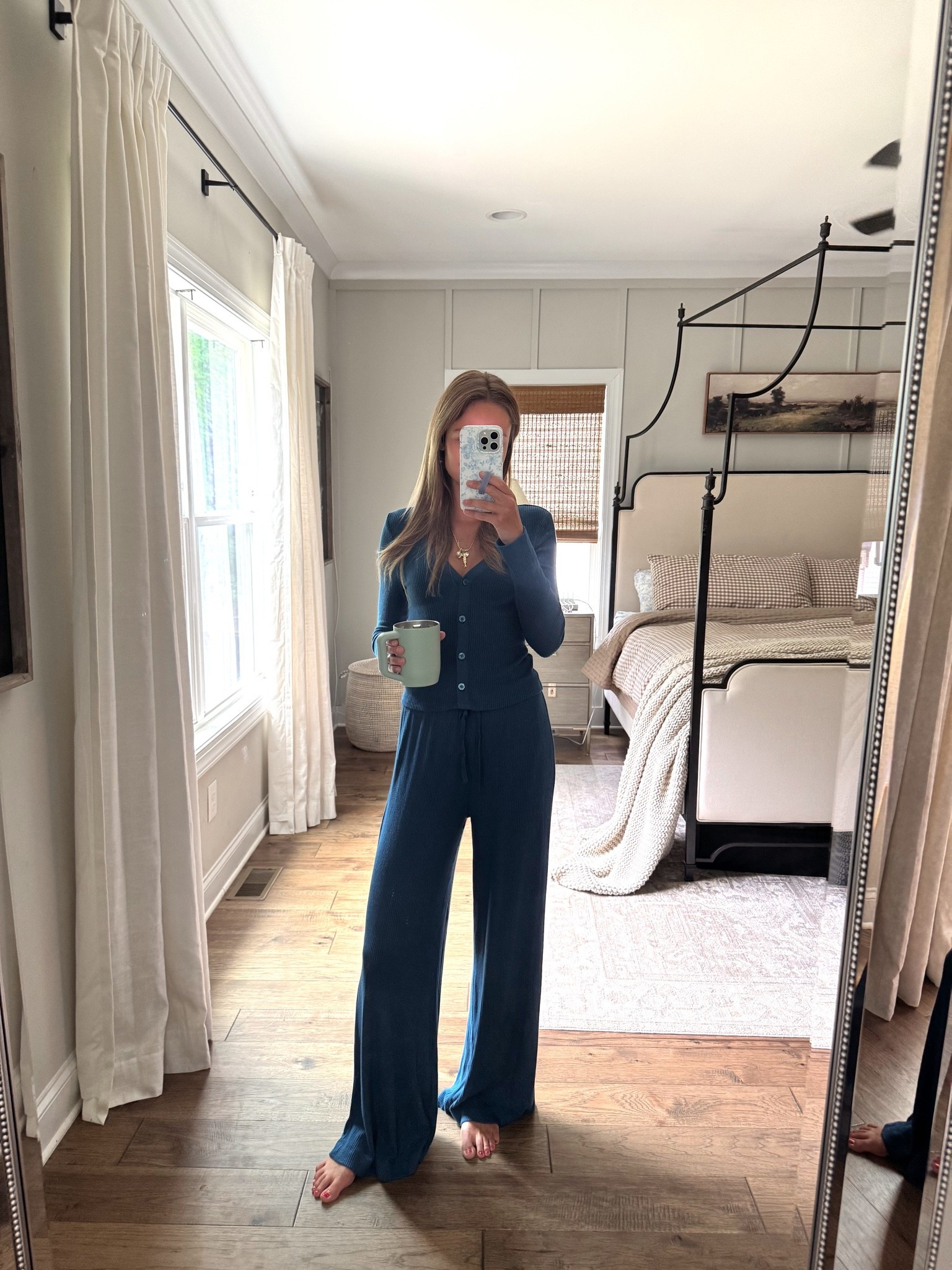 Wearing an Xs in the top and small in the bottoms