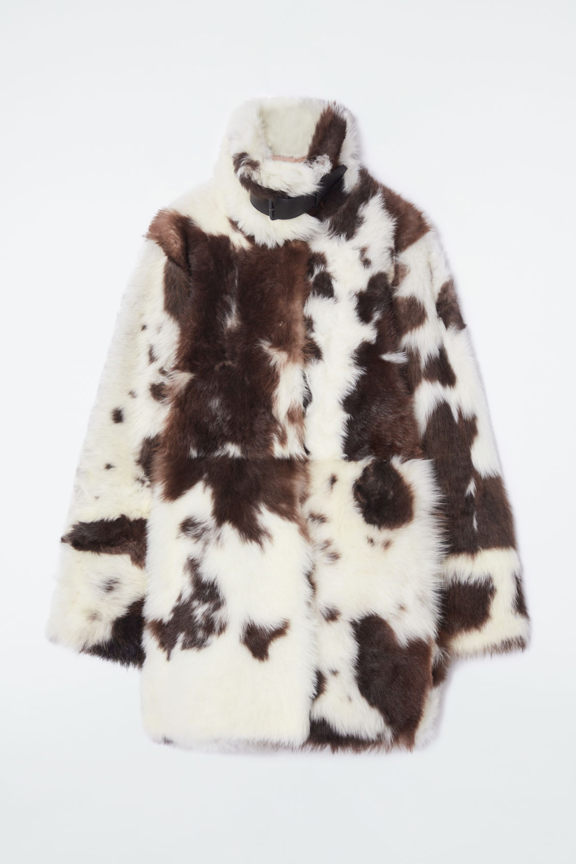 THE FUNNEL-NECK SHEARLING COAT | COS UK