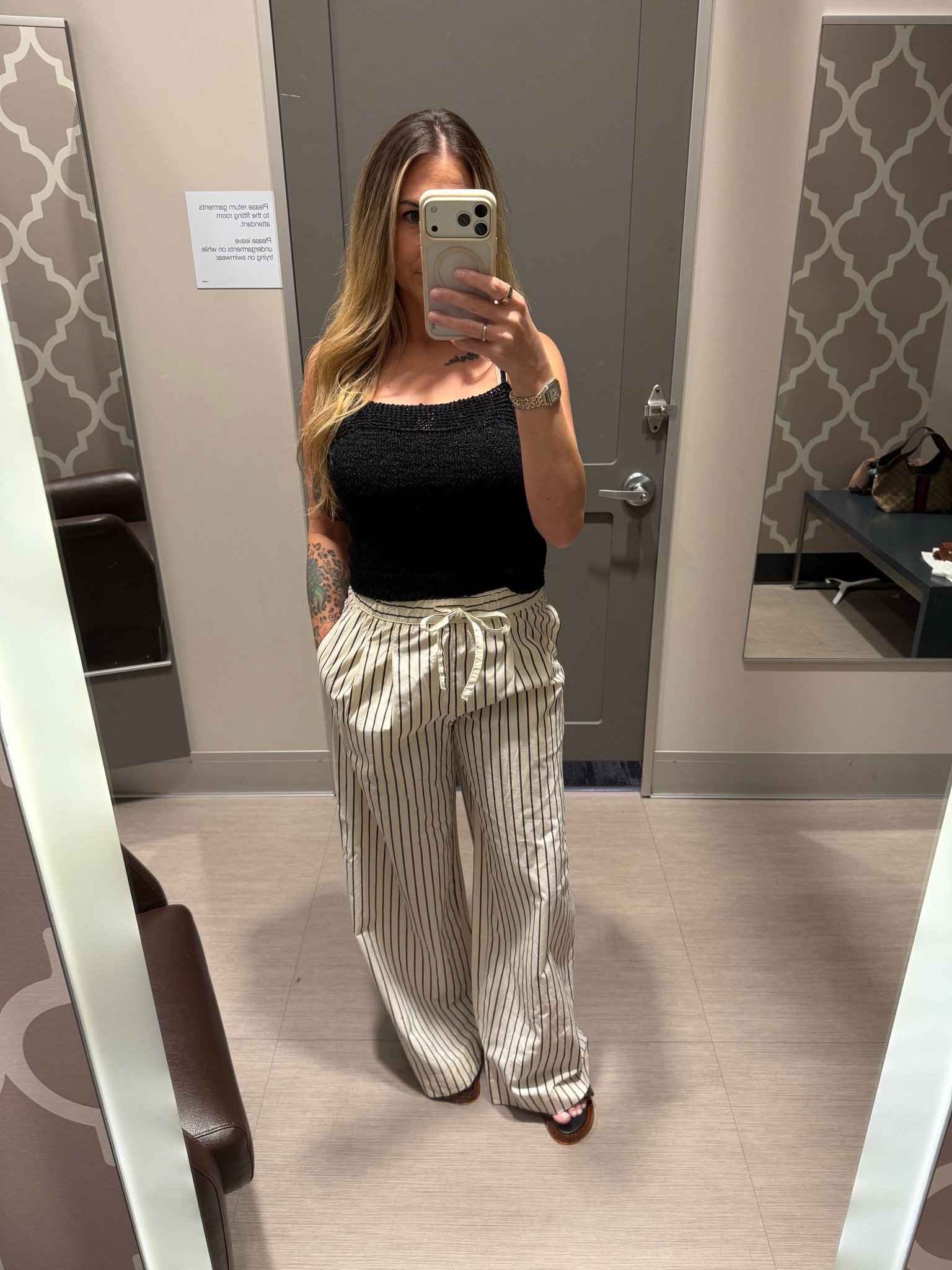 Wearing size small top and size XS bottoms

#LTKgrwm #LTKootd #LTKmomlife