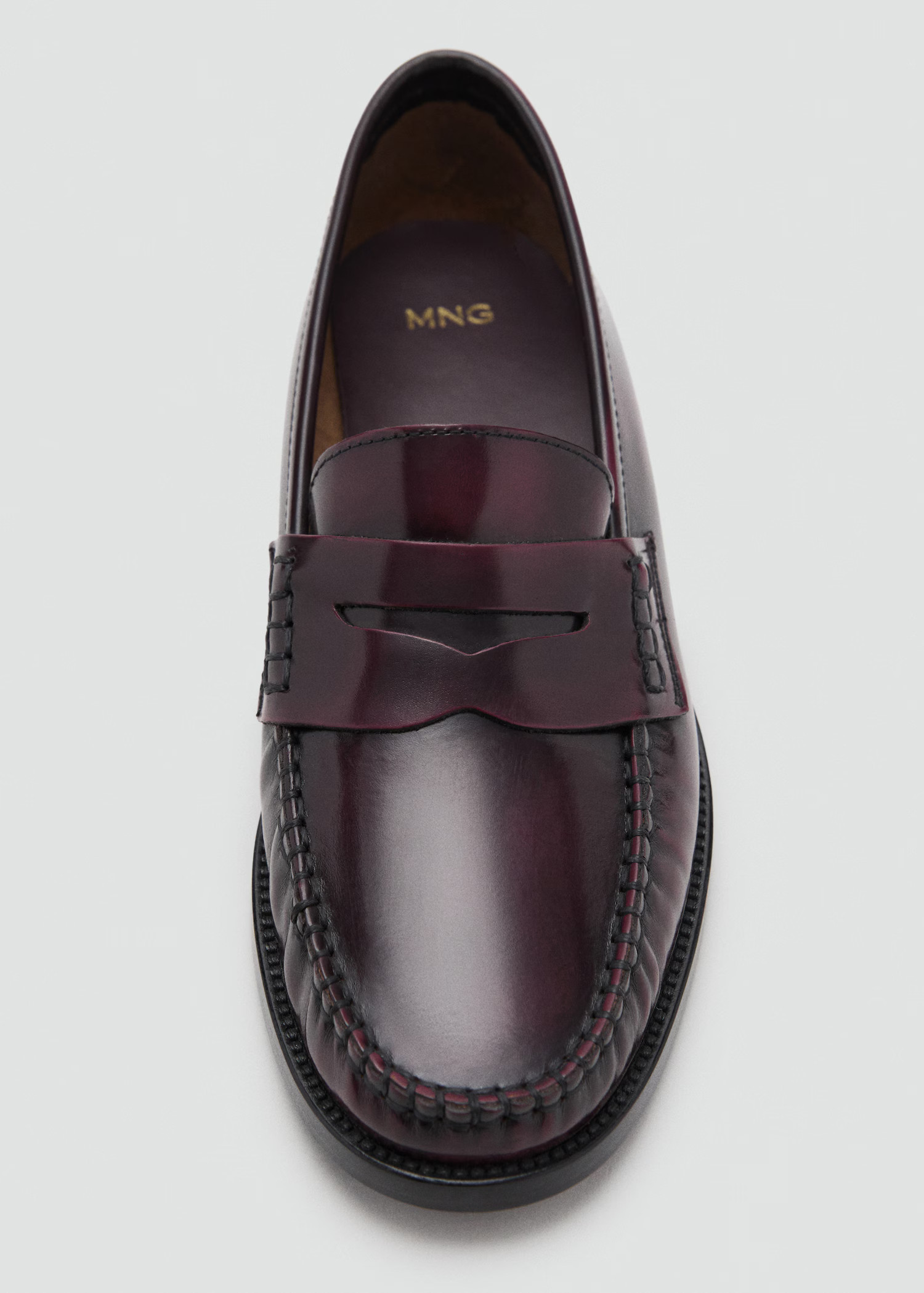 Gathered leather moccasin - Women | MANGO United Kingdom | MANGO (UK)