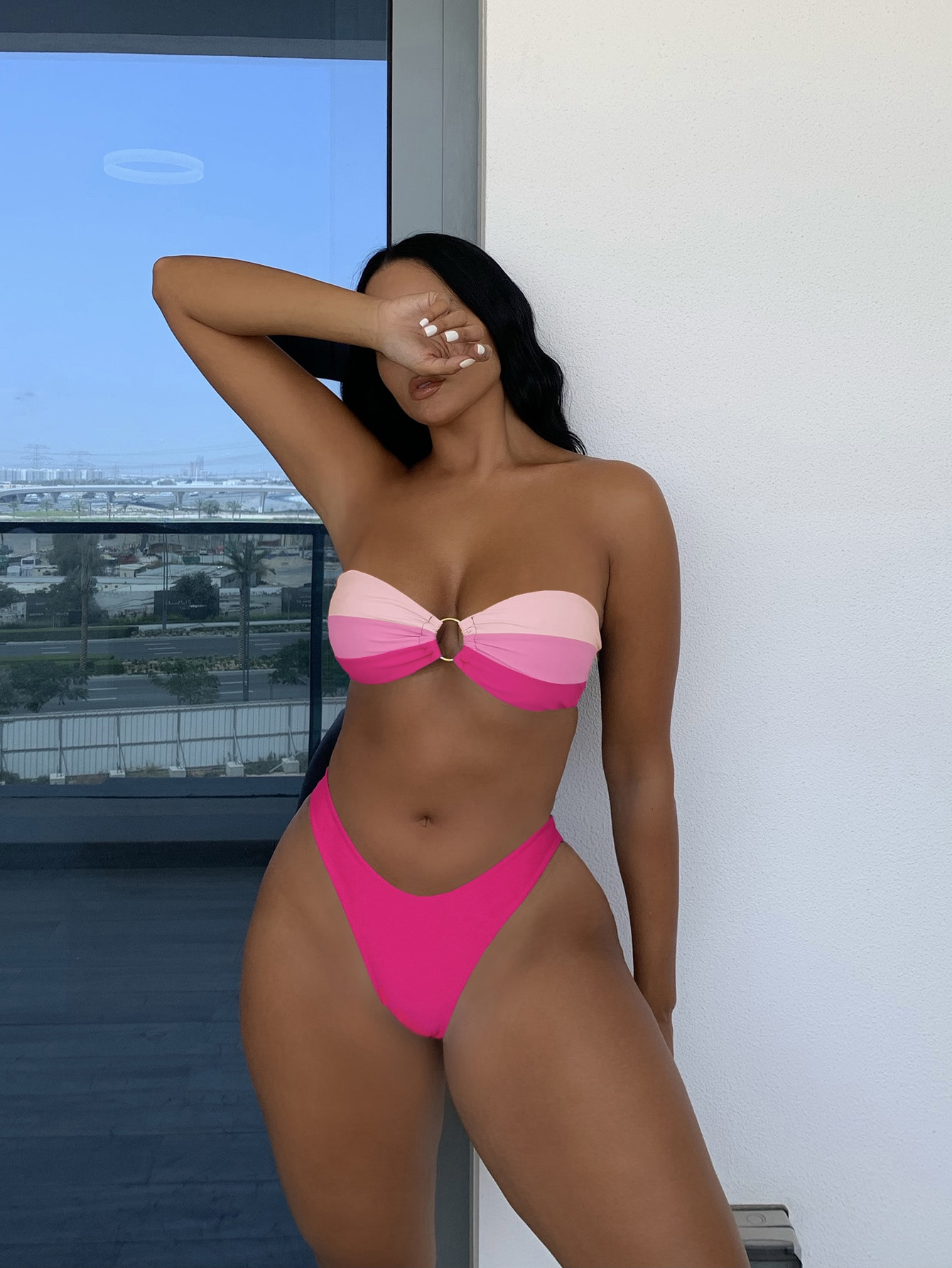 Colorblock Ring Linked Bandeau Bikini Swimsuit | SHEIN