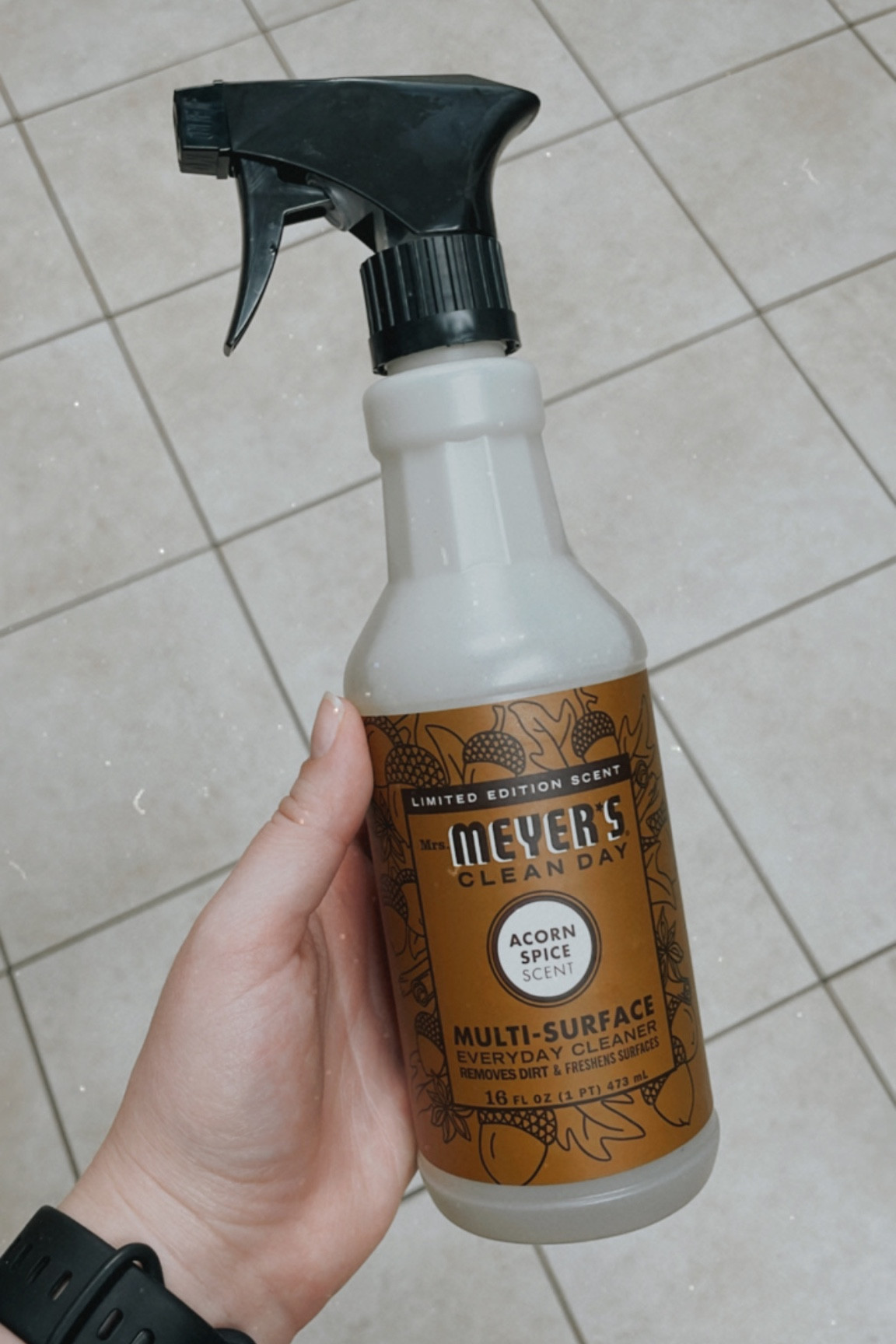 Mrs. Meyers cleaning products, fall scents, multi-surface cleaner, home cleaning products, seasonal, kitchen, bathroom, countertops 

#LTKCon #LTKSeasonal #LTKhome