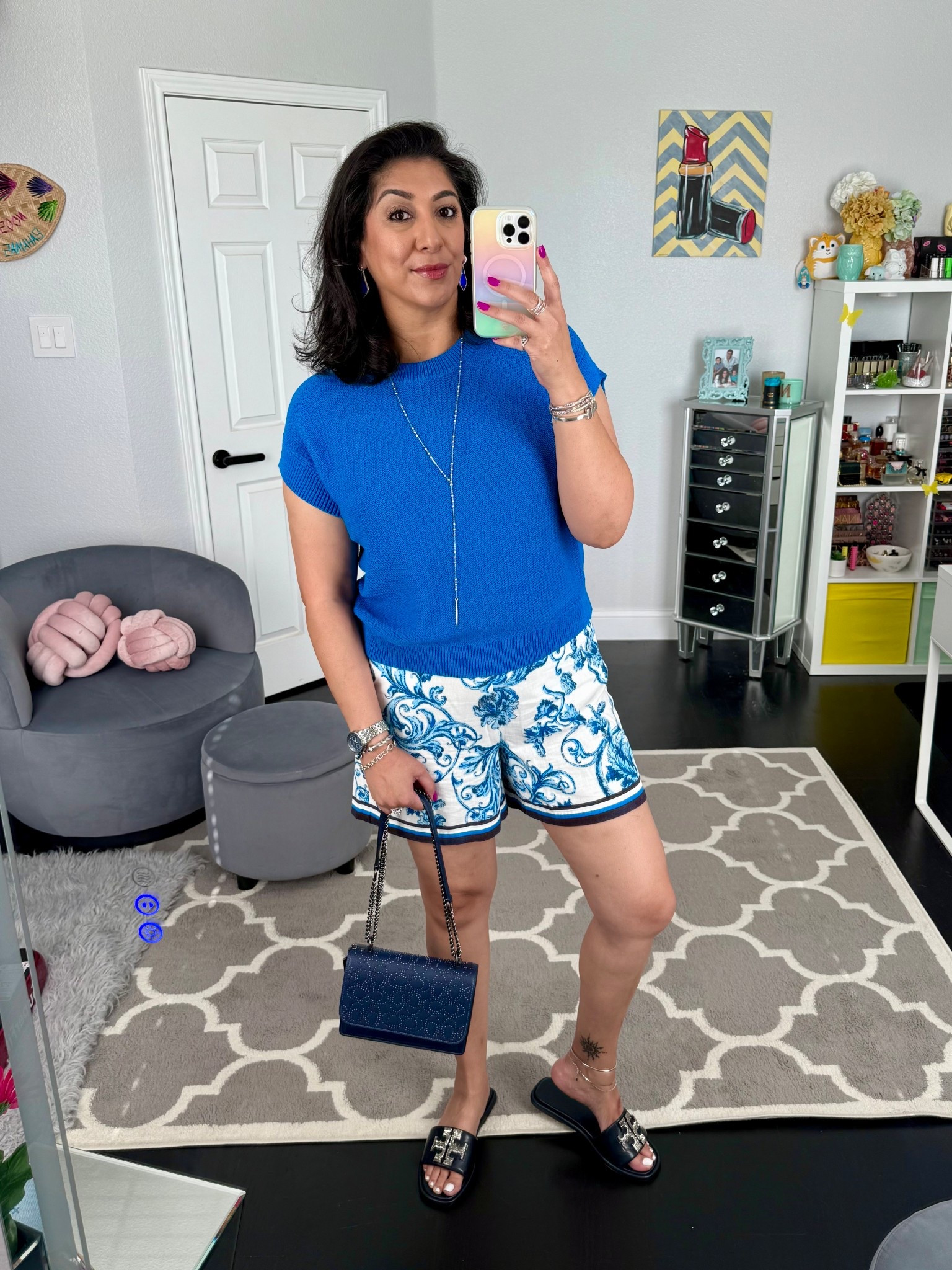 Did some outlet shopping recently and snagged some great pieces. My short and top here are from the loft outlet but I’ve linked similar pieces if you don’t have a store close by. What color most do you notice when doing laundry? Ours is definitely blue 😄💙

#LTKSaleAlert #LTKFindsUnder100 #LTKOver40