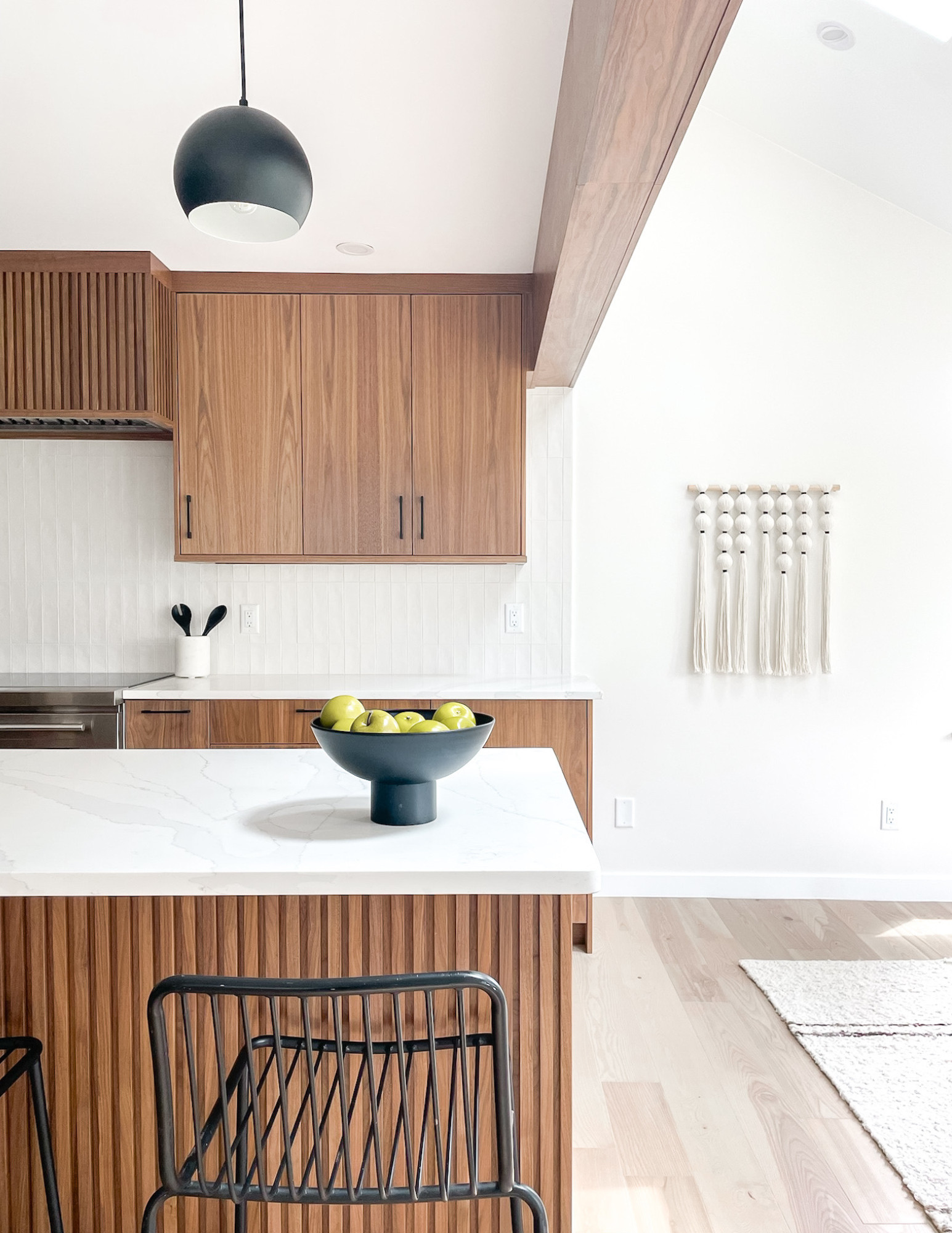 A kitchen we can't stop thinking about!  

 #LTKU #LTKHome #LTKStyleTip