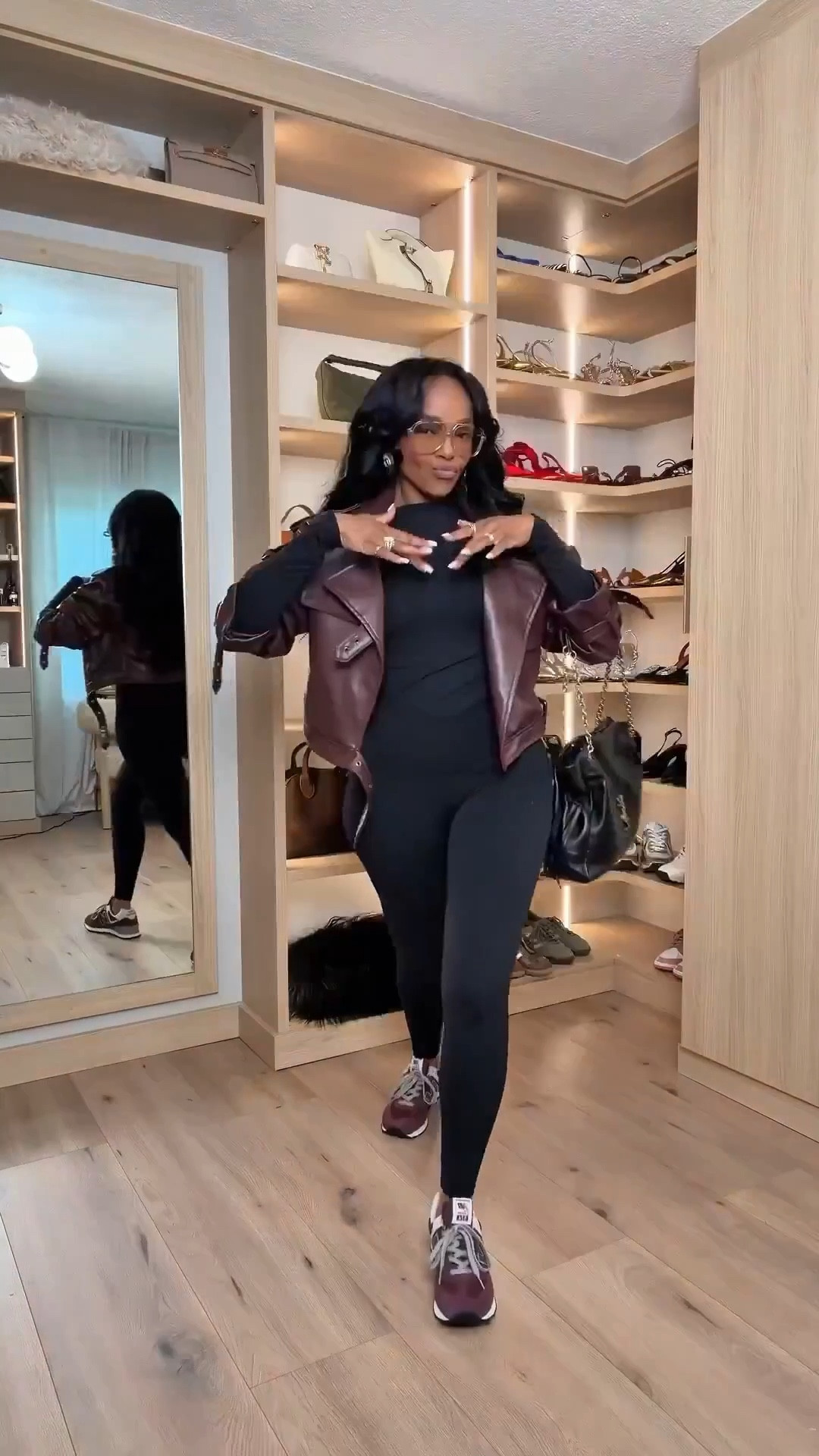 🖤 One Base, Styled a New Way
Same fitted black top, completely different vibe. Layered with a cropped jacket and sneakers for an off-duty, everyday look that still feels put together. This is exactly why I invest in versatile basics — when one piece works across casual and elevated outfits, the cost per wear drops fast and makes sense long term.

Perfect for errands, travel days, casual lunches, and on-the-go styling.

📏 Sizing: Top (Small) • Jacket (Small) • Bottoms (27 Long) • Sneakers (TTS)
Measurements: 5’4” · 138 lbs · 34D · 27” waist · 40” hips

Versatile black top, styled multiple ways, everyday capsule wardrobe, cost per wear value, long-term shopping strategy.

Follow me on Instagram and YouTube @kirasfashionfinds

#LTKgrwm #LTKvlog #LTKootd