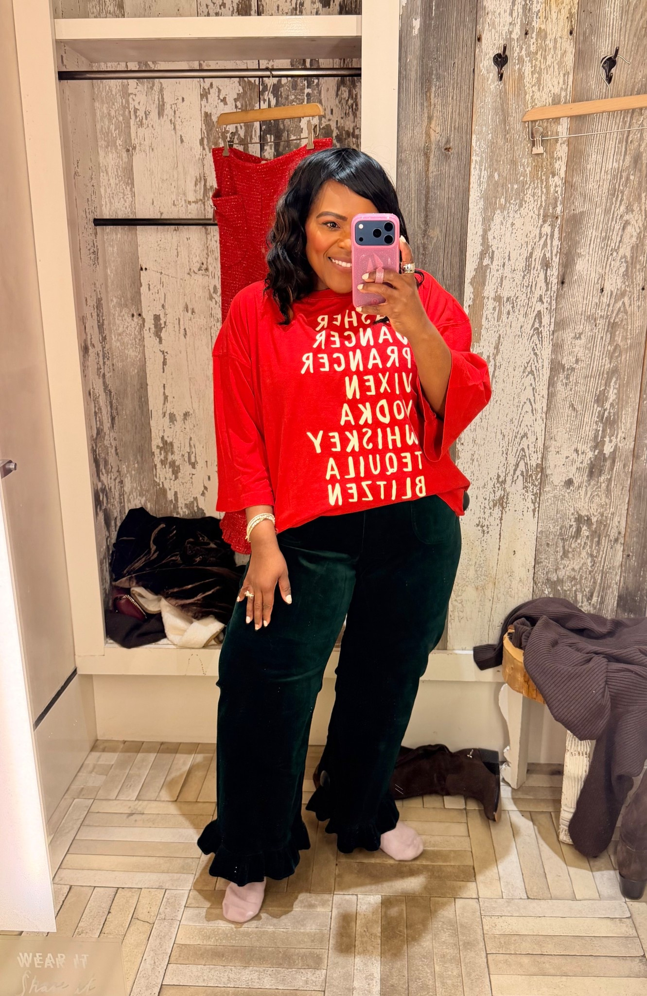 The cutest Christmas Holiday outfit from Anthropologie and it’s on sale!! Love these velvet ruffle Colette pants!! 

#LTKCyberWeek #LTKHoliday #LTKootd