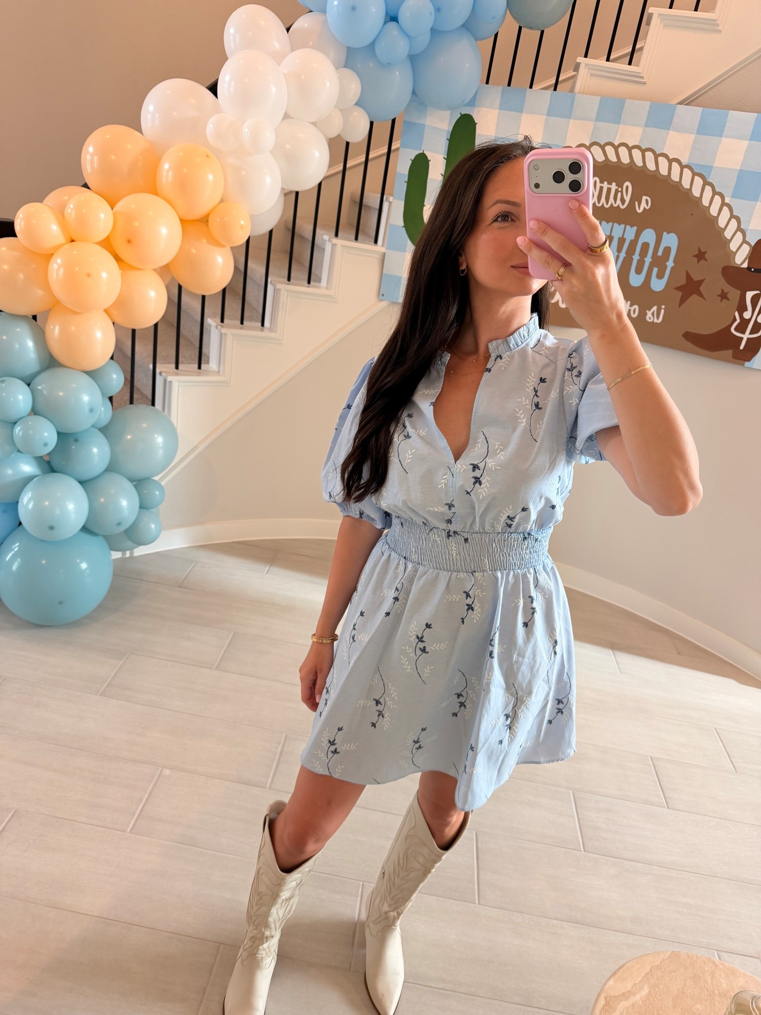 This dress for spring 😍 

#LTKdayinmylife #LTKmomlife #LTKFestival