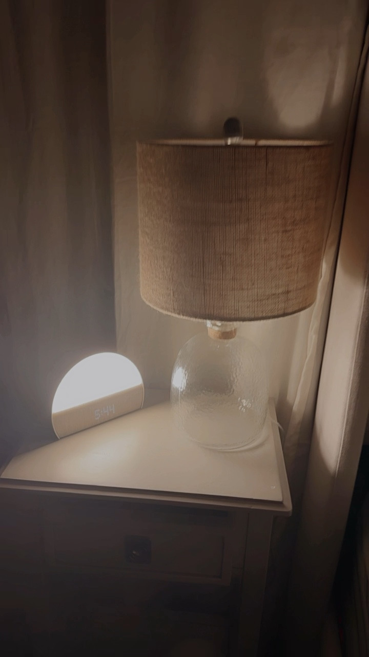 Have a hard time waking up in the morning? Finally wake up peacefully with the Hatch alarm clockk

#LTKhome