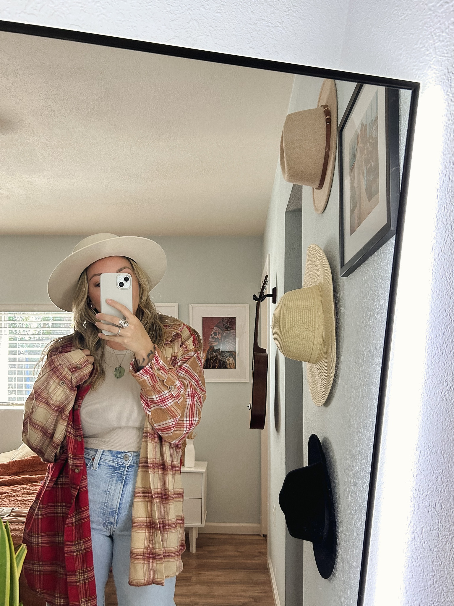 These super high waisted jeans from Levi’s are my new favorite. 👌 I wore this to a winery, but it would be so good as a country concert outfit too! 

mom jeans, summer outfit, mom style, home decor, hats, gallery wall frame, women’s clothing, casual jeans outfit, flannel   

#LTKFindsUnder50 #LTKMidsize #LTKHome