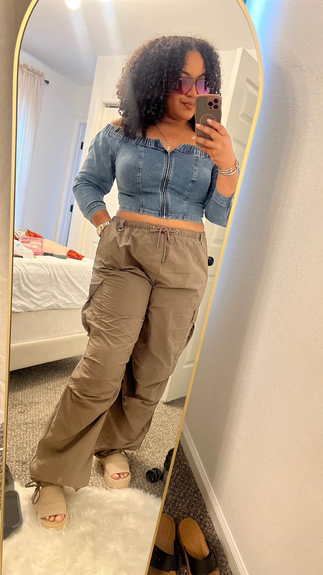Such a cute brunch outfit and curvy girl approved.

These pants are so comfortable and you can do so many looks! 

The denim top can be adjusted to show more or less cleavage.

The shoes are SO comfortable especially if you want to be cute still but not in a heel. 

#LTKShoeCrush #LTKPlusSize #LTKFindsUnder50