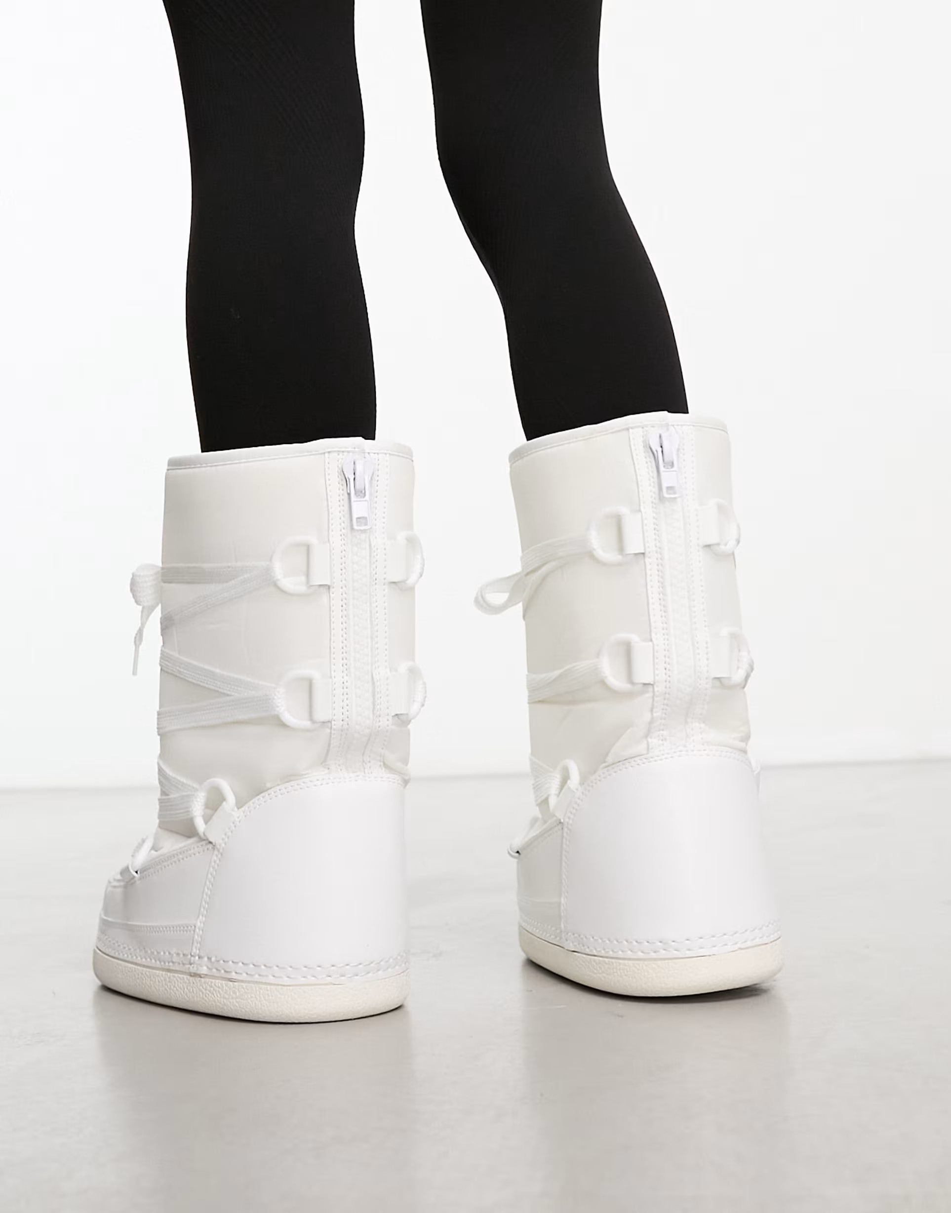 ASOS DESIGN Alaska puffer snow boots in off-white | ASOS (Global)