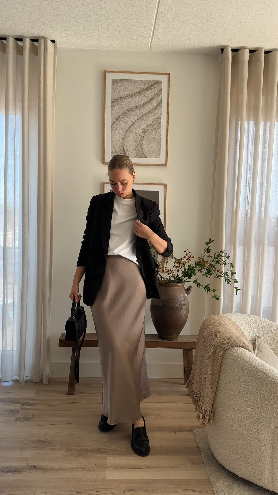 Day 18/30 🖤 black blazer, white t-shirt, brown satin skirt and black loafers 👞 

#LTKworkwear #LTKstyletip #LTKfindsunder100