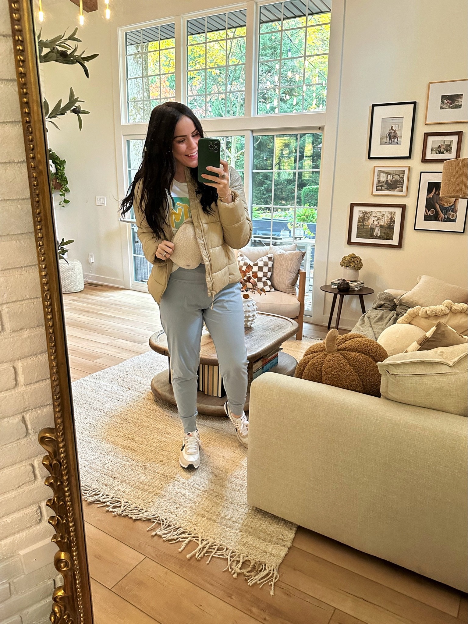 This jacket & fleece belt bag are THE PERFECT fall pieces! #ootd #fallootd #warmootd 

#LTKfit #LTKSeasonal #LTKunder50