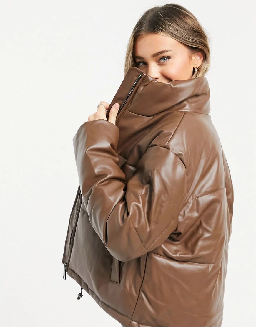 Pull&Bear faux leather padded puffer jacket in chocolate-Brown | ASOS (Global)