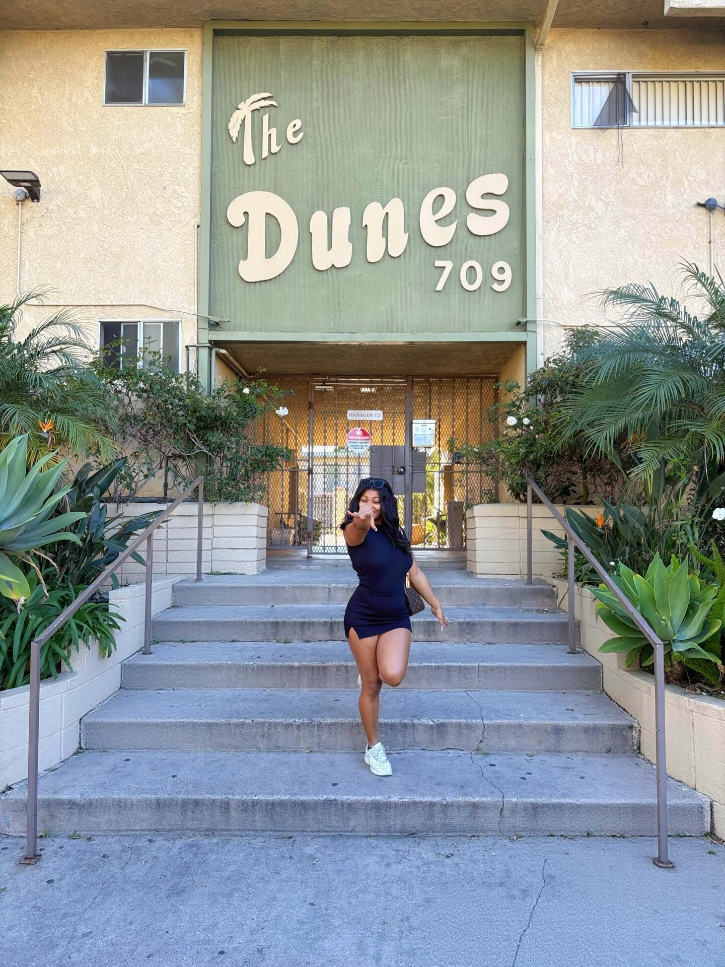 The Dunes @insecurehbo  #cinnytravels #explorepage✨ #contentcreater #travel #model