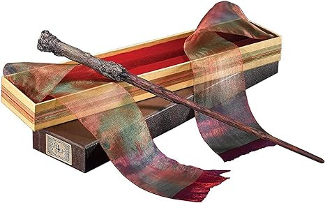 The Noble Collection Harry Potter Wand with Ollivanders Wand Box | Amazon (US)
