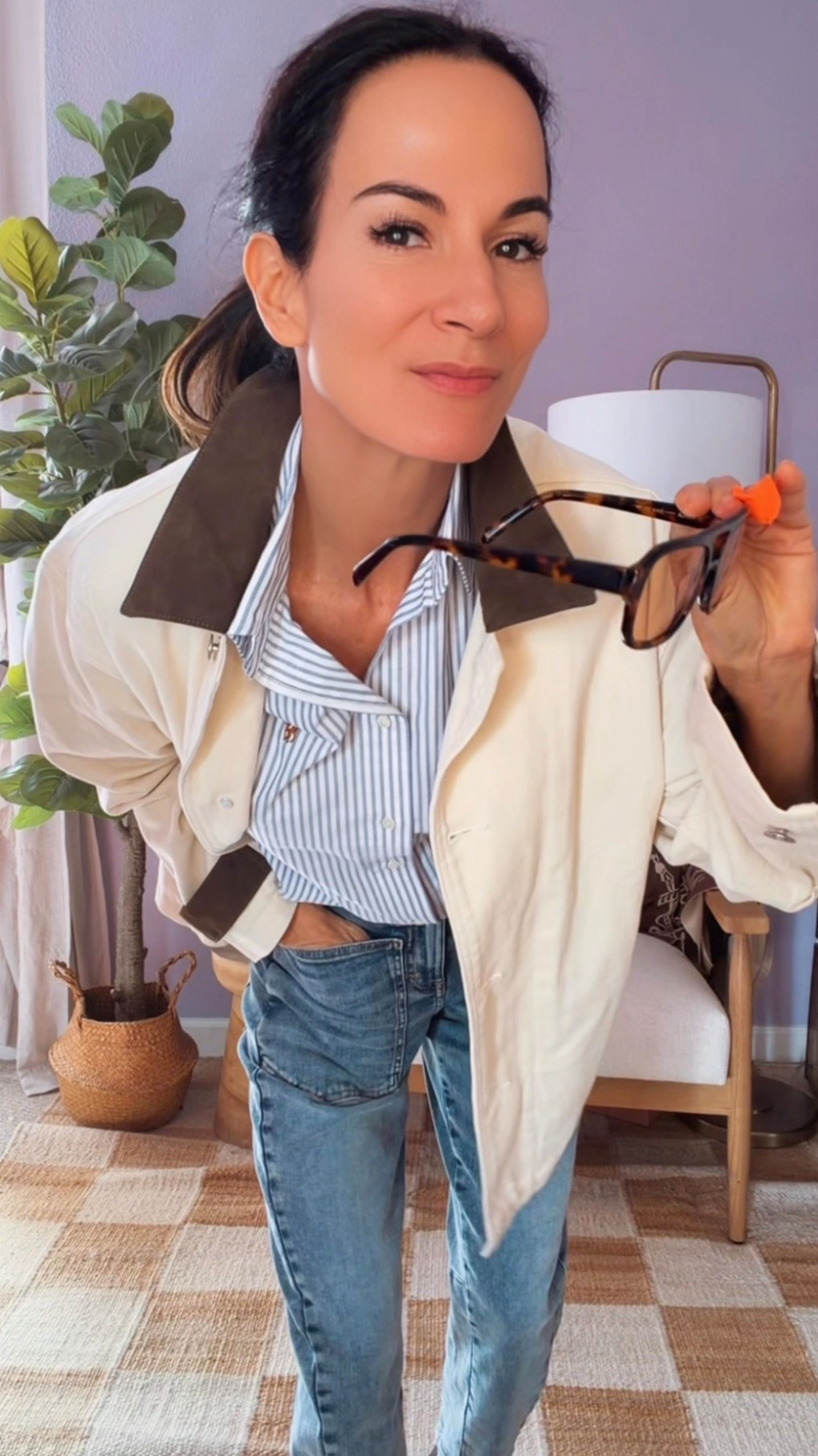 Classic. Cool. *Effortlessly elevated.*✨
The perfect slouchy denim paired with a crisp striped polo button-up is proof that wardrobe staples don’t have to be boring. This combo gives you polished, relaxed, and timeless all in the same breath.

Whether you’re running errands or grabbing a late lunch, this look does it all—and does it well.

#ootd #wardrobestaples #slouchydenim #effortlessstyle #NicoleColeeStyle 

#LTKootd #LTKgrwm #LTKGiftGuide