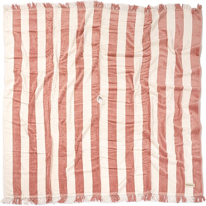 Business & Pleasure Co. Holiday Beach Blanket - Perfect for The Beach & Picnics - Oversized Beach... | Amazon (US)