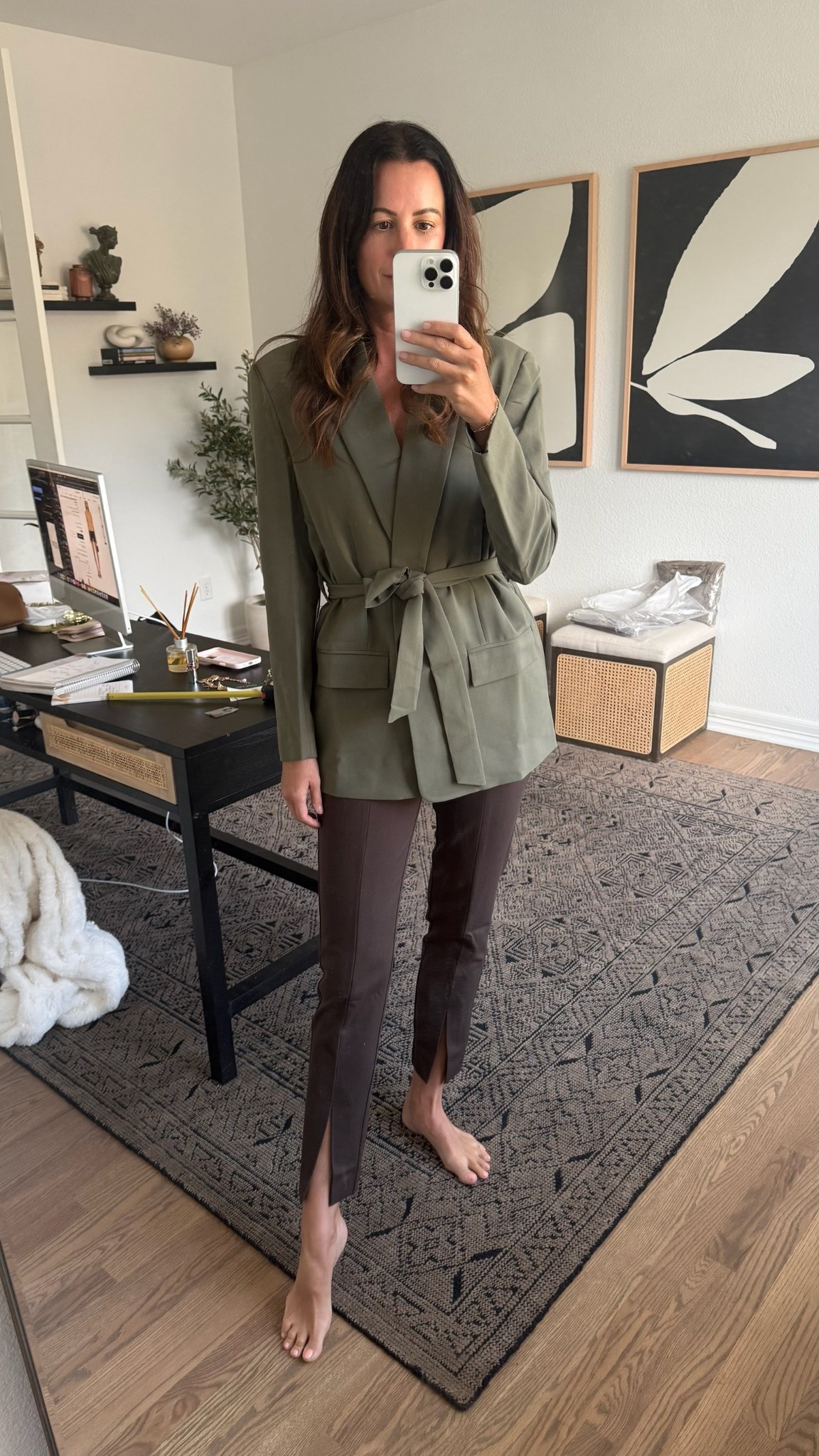 Love these split hem brown pants with this blazer and a shirt! Looks chic and put together! 

#LTKCon #LTKFindsUnder100 #LTKStyleTip