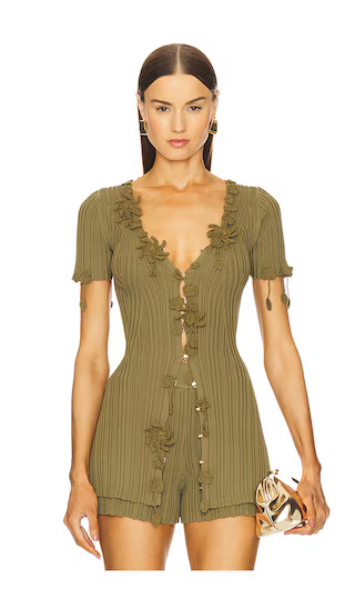 Spring Outfits, Vacation Outfits, Spring Fashion, Vacation Outfit, Spring Trends, Spring Style | Revolve Clothing (Global)