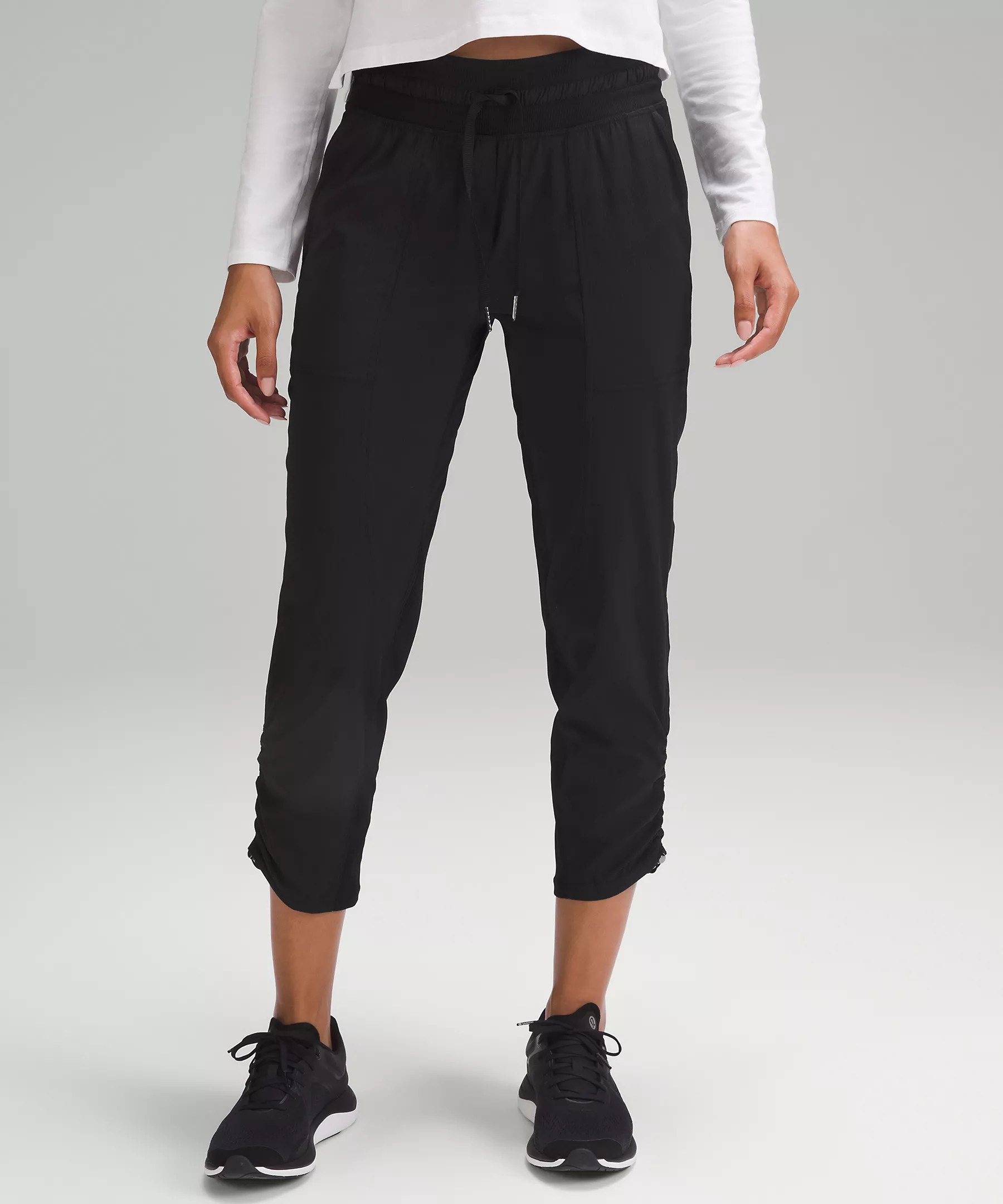 Dance Studio Mid-Rise Cropped Pant | Lululemon (US)