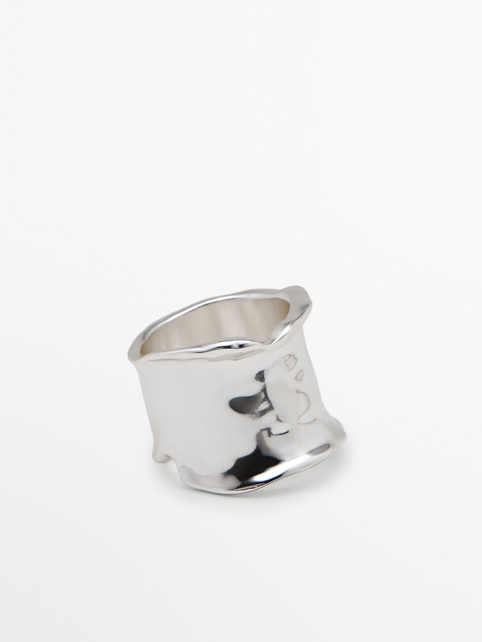 Irregular textured ring | Massimo Dutti UK