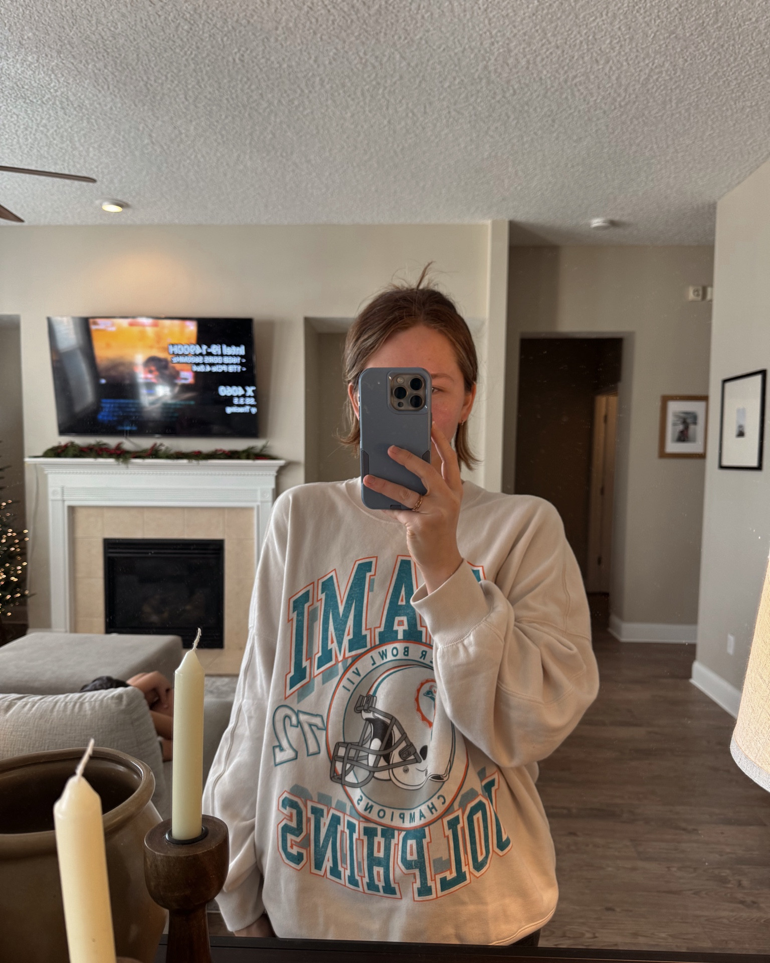 Abercrombie x NFL oversized sweatshirt ON SALE under $50

Size: Large 



#LTKFindsUnder50 #LTKTravel #LTKSaleAlert