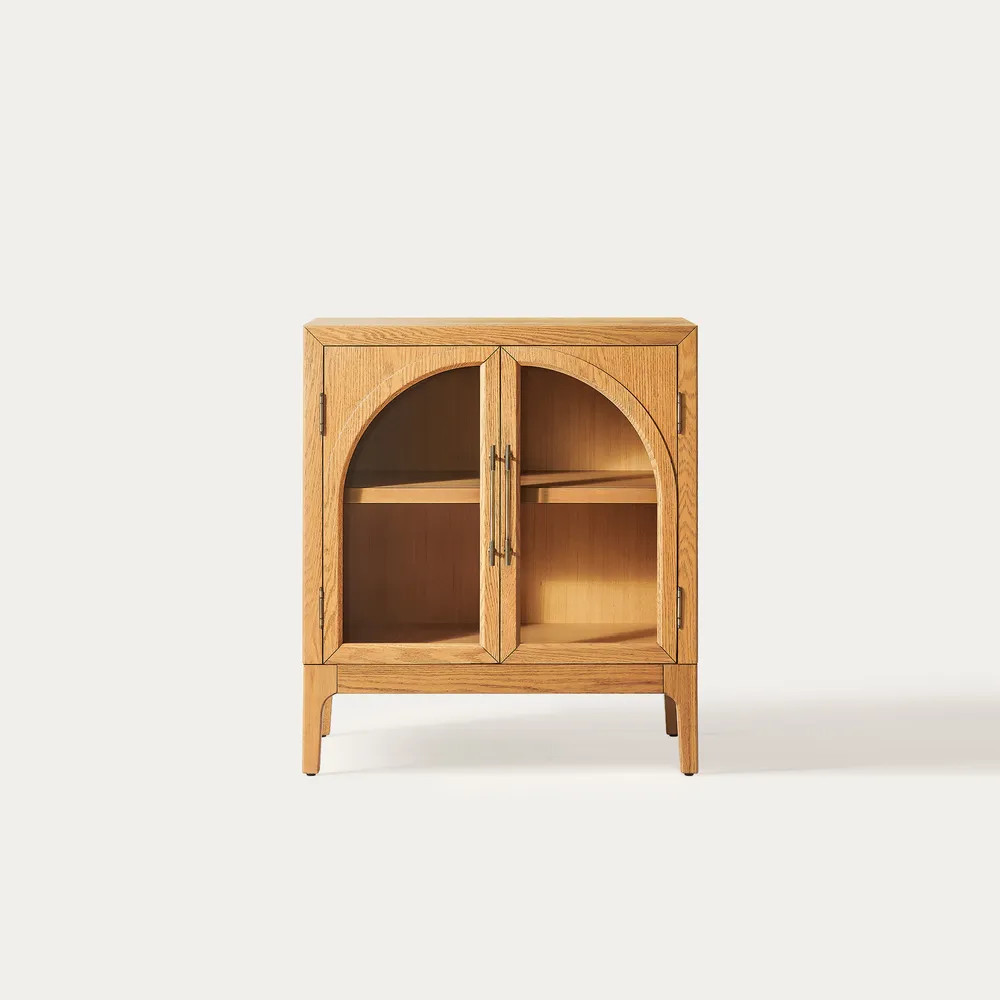 Valborg 31" Oak Cabinet | Hernest