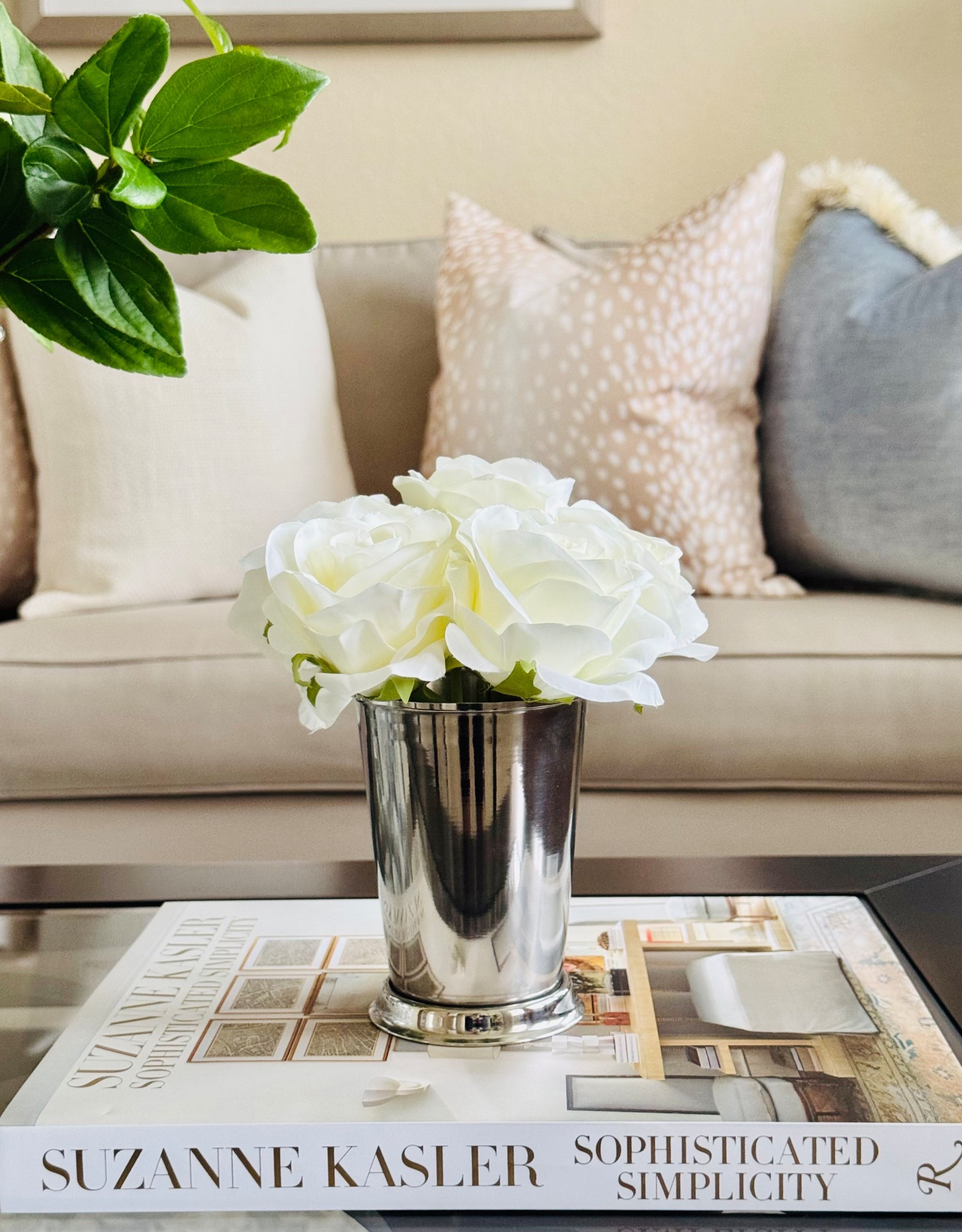 Sale Alert! Mint Julep Cup Inspired-Vase Under $10! 

Home Decor | Vase Styling | Coffee Table Styling | Living Room Decor | Faux Roses | Coffee Table Book #LTKSaleAlert #amazon #amazonhome

#LTKFindsUnder100 #LTKHome #LTKStyleTip