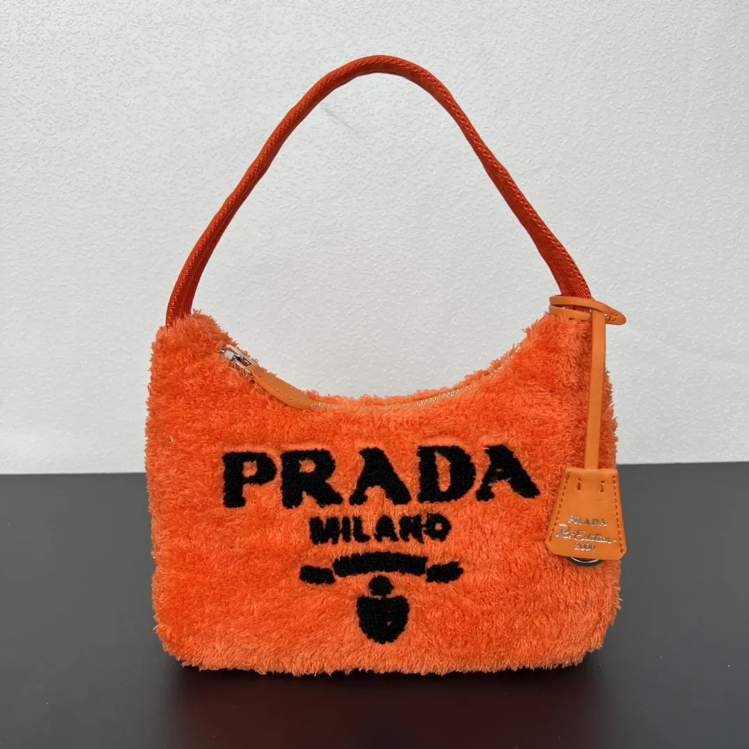 Prada Designer Re Edition 2000 Fur Baguette Bag Winter Series Lamb Wool Baguettes Lambswool Women... | DHGate