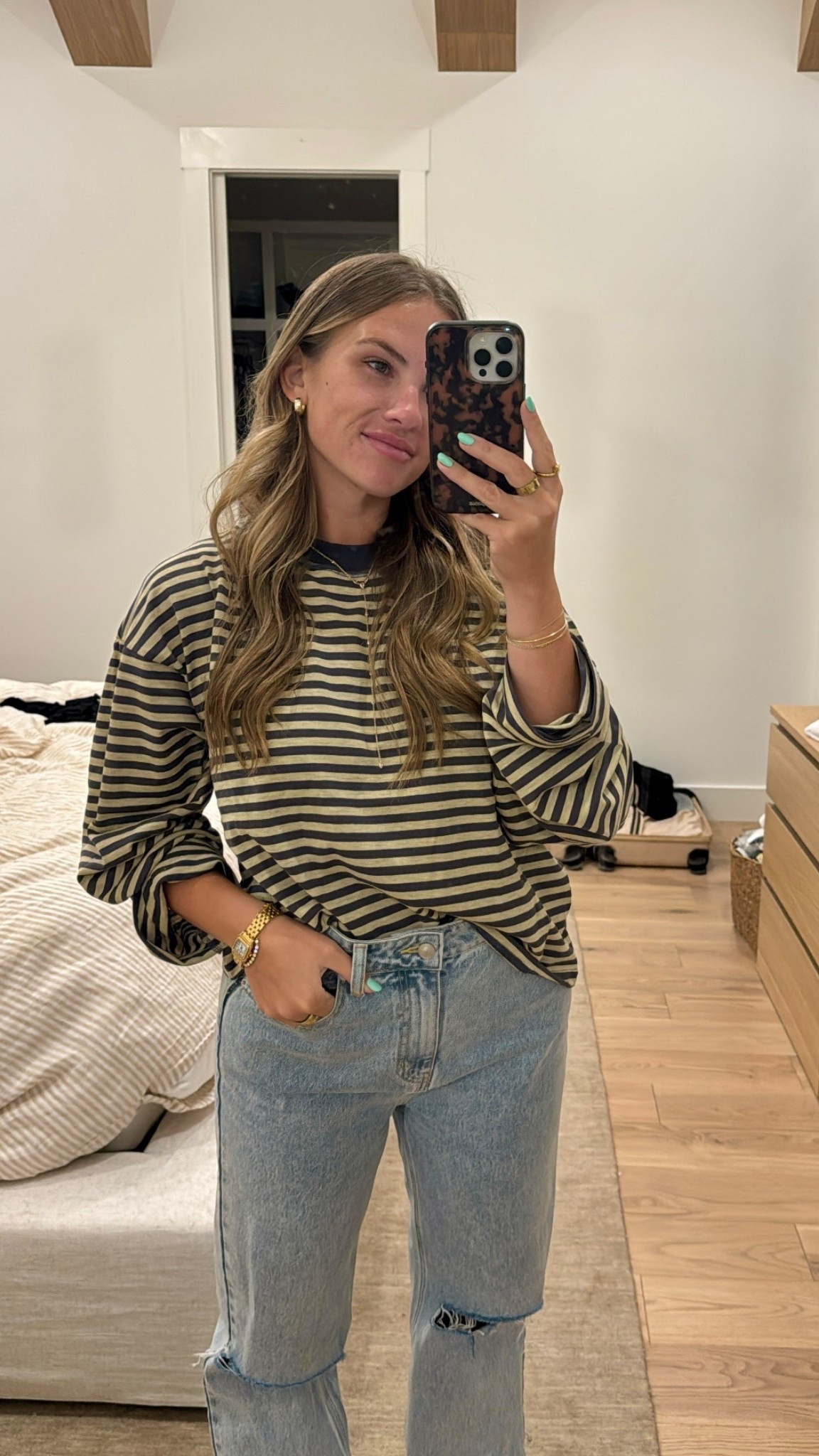 The perfect long sleeved striped shirt for fall! Runs big - im in a size S. 

#LTKSeasonal #LTKMidsize #LTKFindsUnder100