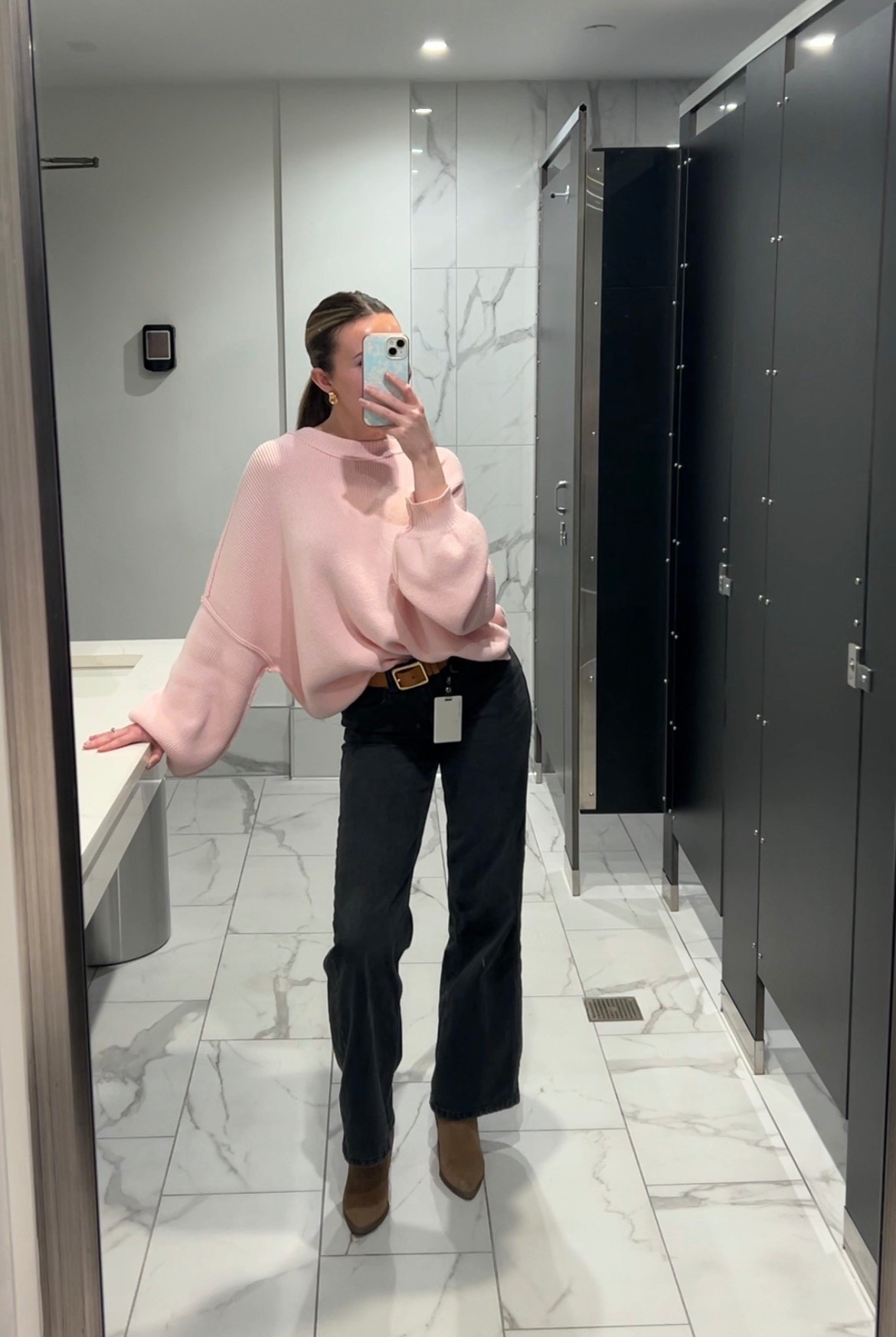 Spring and winter corporate office outfit inspiration 

#LTKootd #LTKgrwm #LTKWorkwear