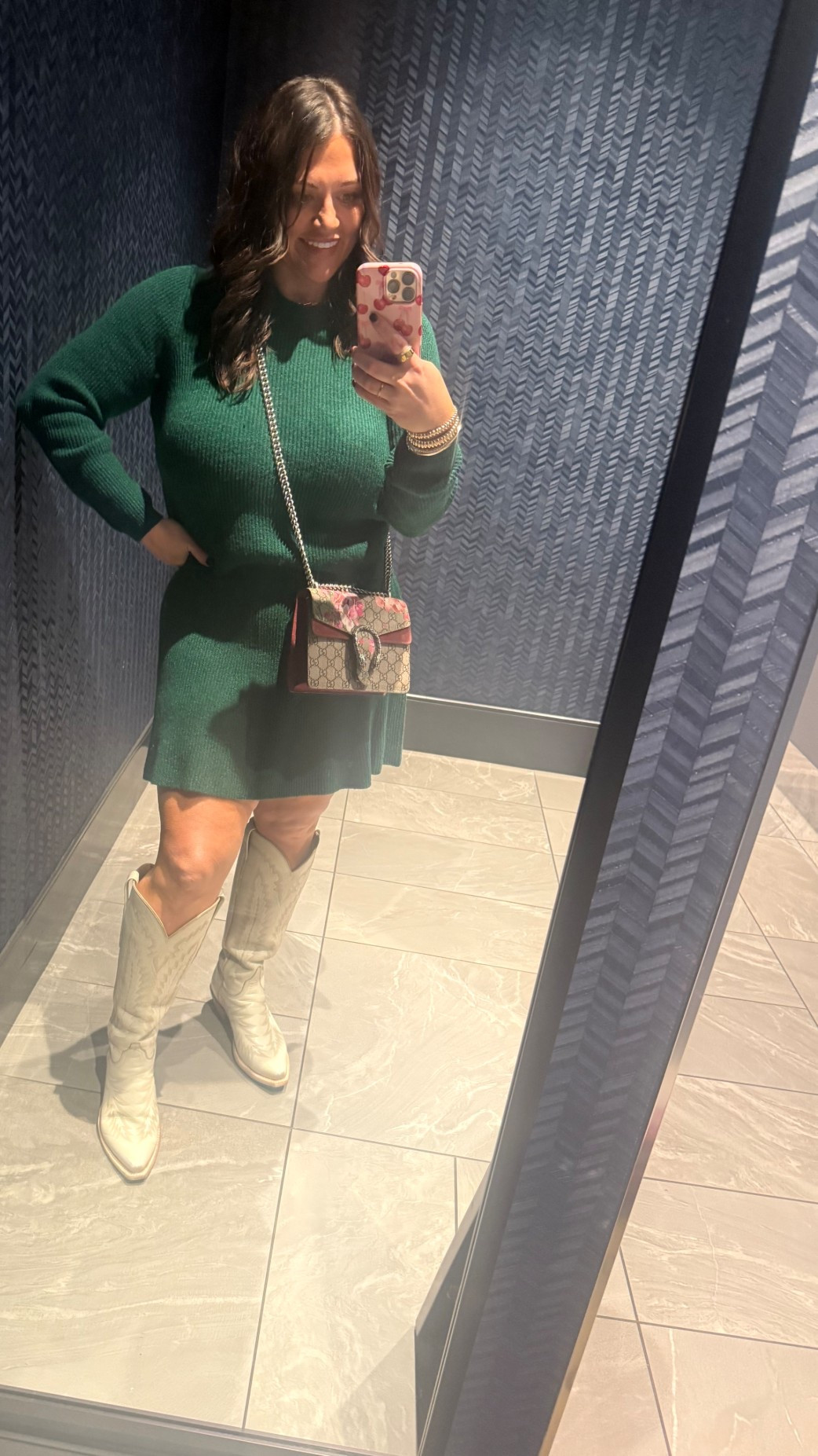 Ask Santa for this two piece set under the tree! 

#LTKHoliday #LTKGiftGuide #LTKMidsize