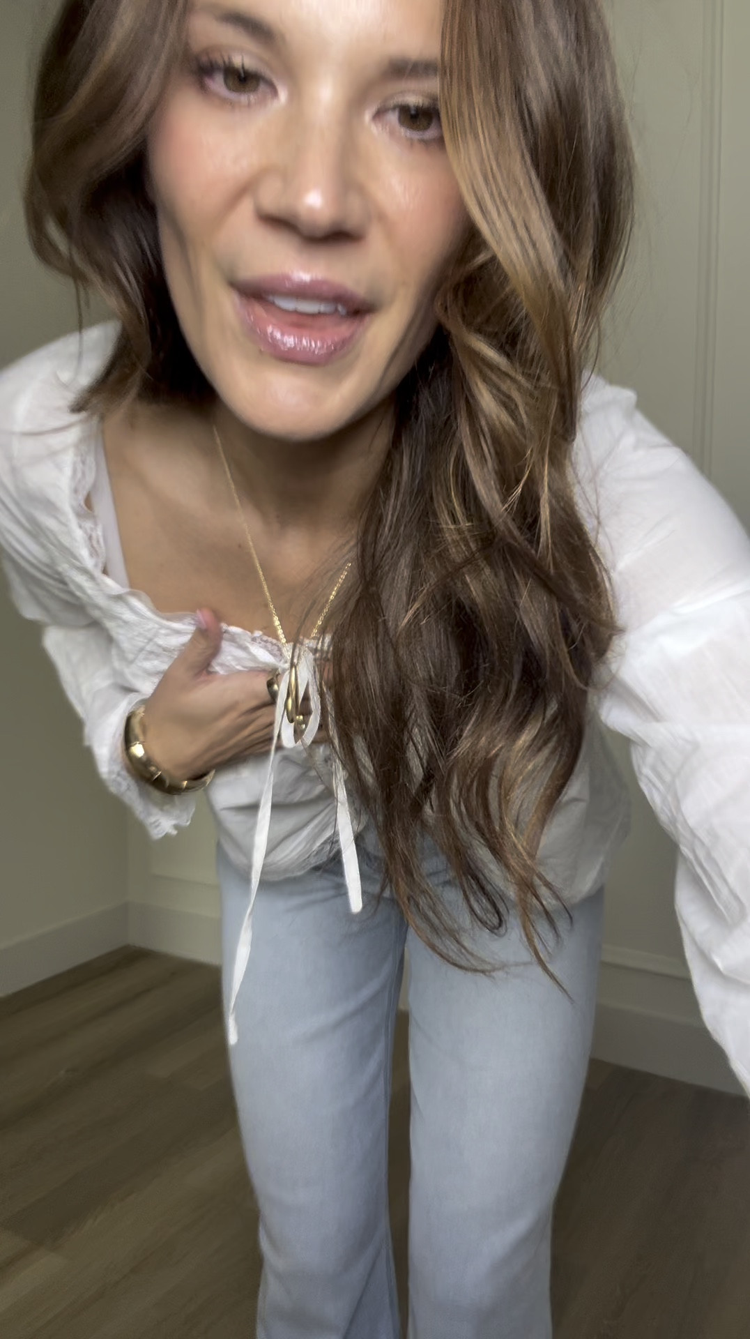 Obsessed with this top in the long sleeve version! It’s lightweight, feminine, and so easy to style with these wide leg jeans for an effortless everyday look.


White blouse outfit, lace trim top, feminine spring outfits, summer outfit ideas women, casual chic outfits, wide leg jeans outfit, tall girl friendly jeans, 6 foot fashion, everyday elevated basics, effortless style outfits, Amazon fashion finds, lightweight summer tops, spring wardrobe staples, casual outfit inspo, Stang and Co

#LTKootd #LTKTall #LTKSeasonal