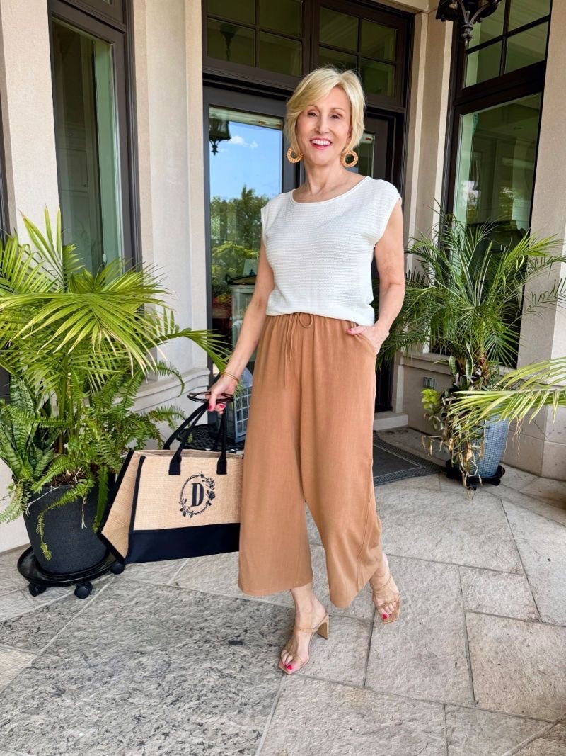 Wide-leg, flowy pants are a welcomed change from denim jeans in the summer. They are lightweight, relaxed and super chic!
I scooped up this entire look from @amazon and it’s a fab find!


#LTKSummerEdit #LTKOver40 #LTKSeasonal