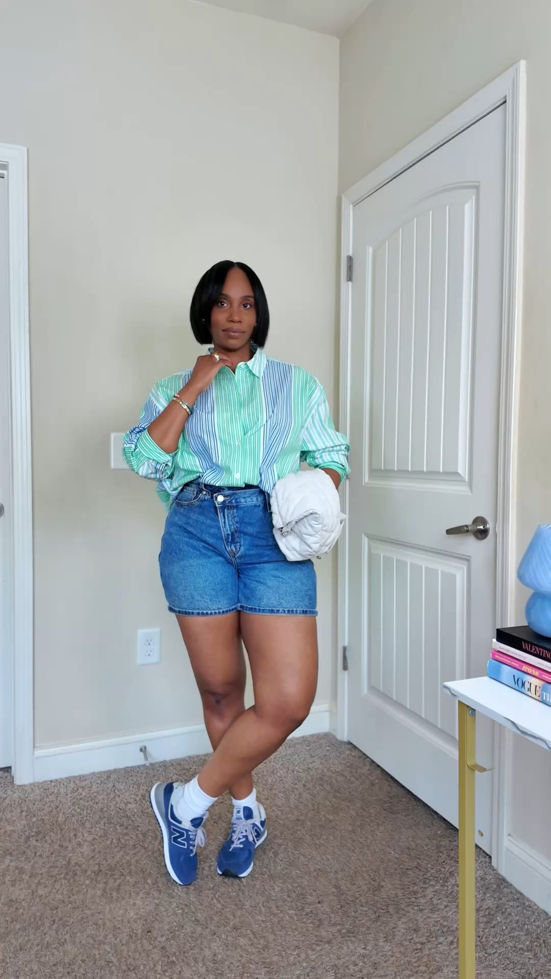 Friday fit check featuring a summer wardrobe essential, an oversized button up. ✨👏🏾 One of those pieces you can style so many different ways all season long. I love how it instantly gives that chic but relaxed vibe. 
#springootd #springtrends

#LTKgrwm #LTKootd #LTKMidsize