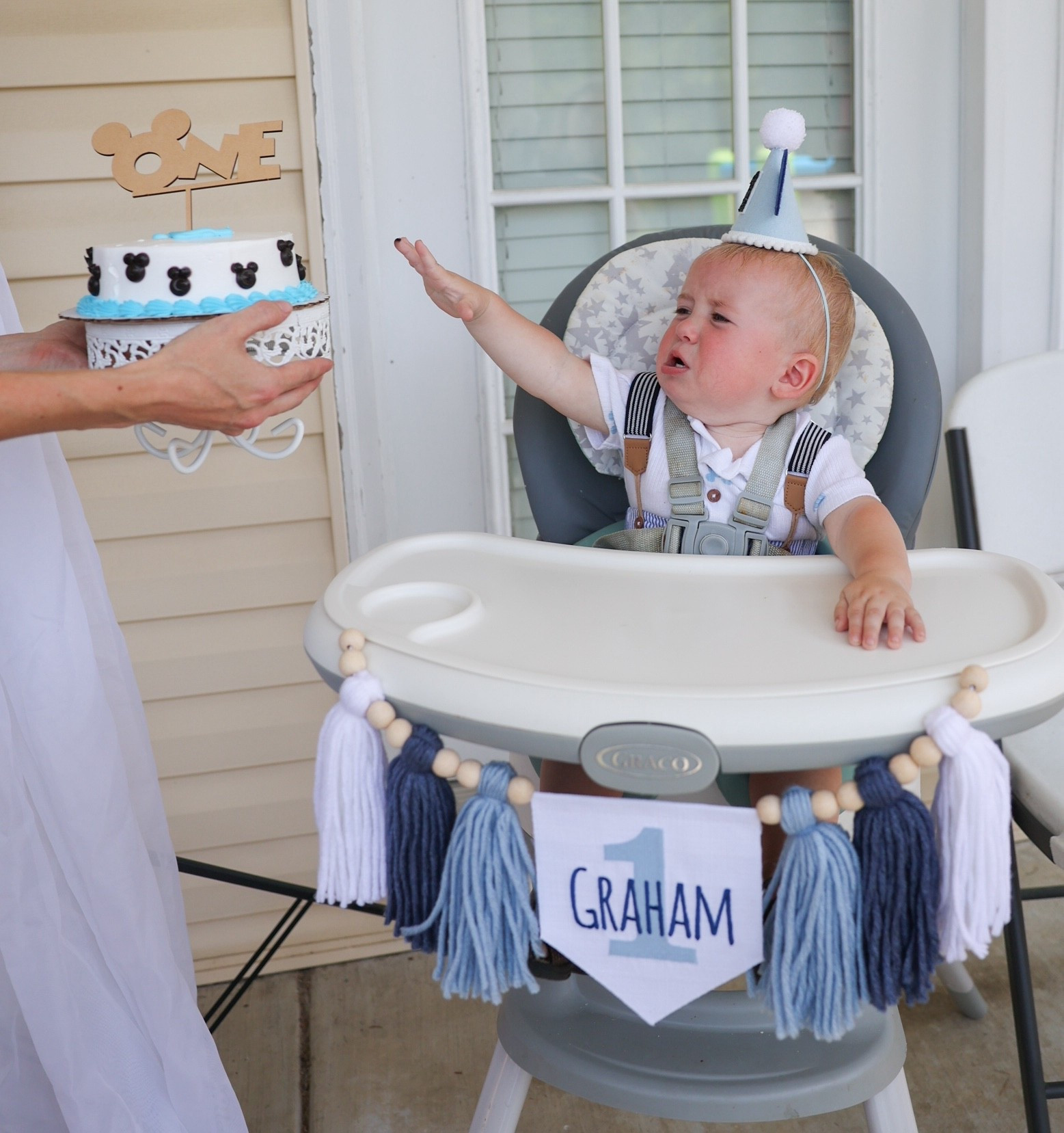 First birthday decor!

#caketopper #firstbirthday #babyfirstbirthday #mickeyparty #partydecor #mickeymouseparty #classybirthday #birthdayhat 

#LTKParties #LTKFamily #LTKKids