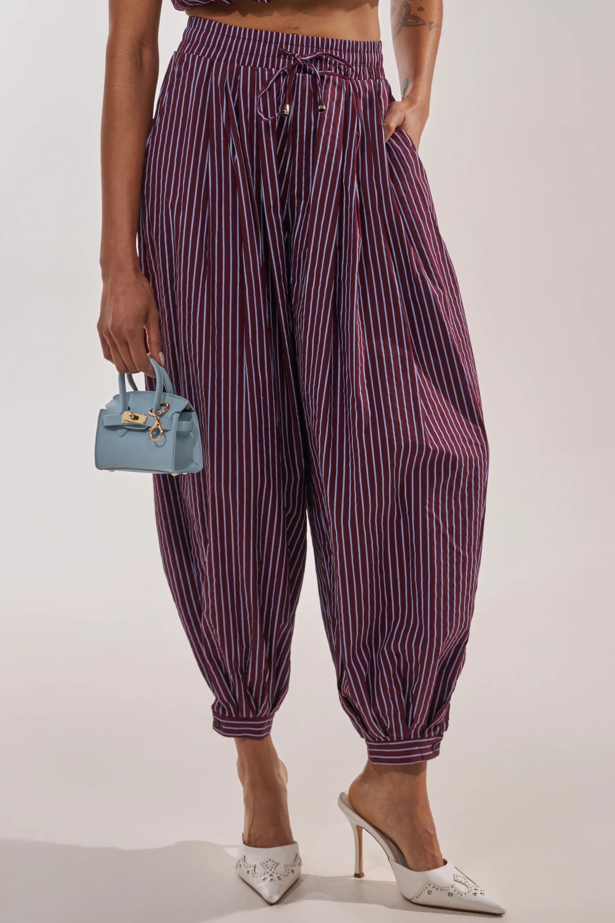 Cotton Barrel Leg Balloon Pant, High Rise | AKIRA | AKIRA