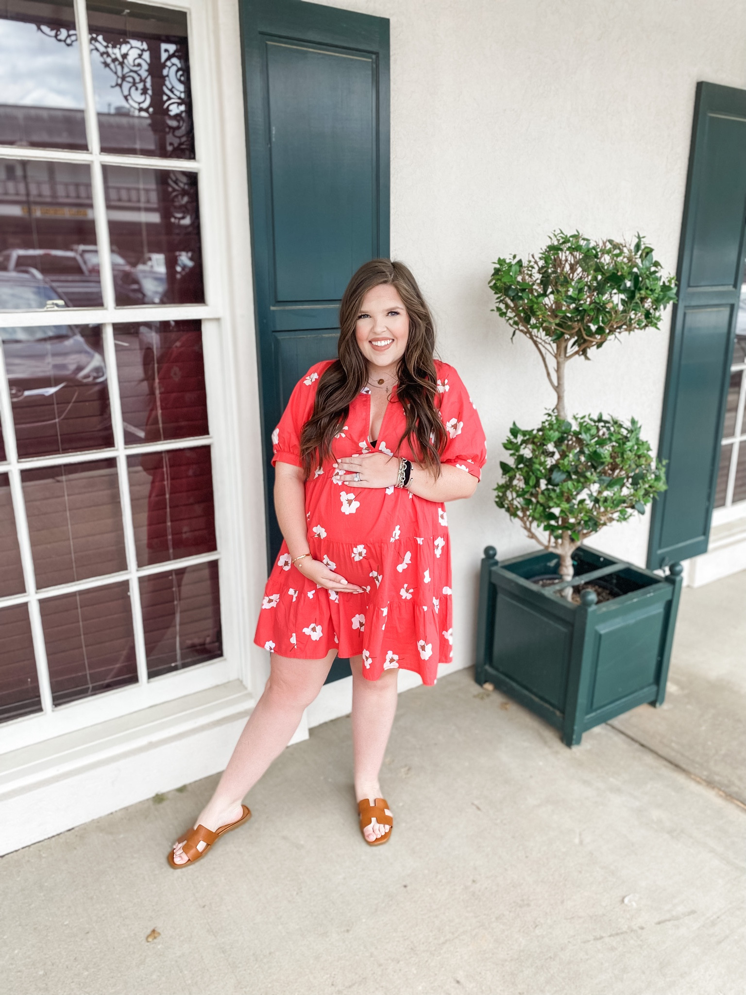The cutest bump friendly dress from Target! Pair it with your favorite sandals and you’re out the door! 

#LTKbump #LTKunder100 #LTKunder50