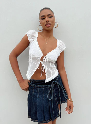 Elvia Top White | Princess Polly US