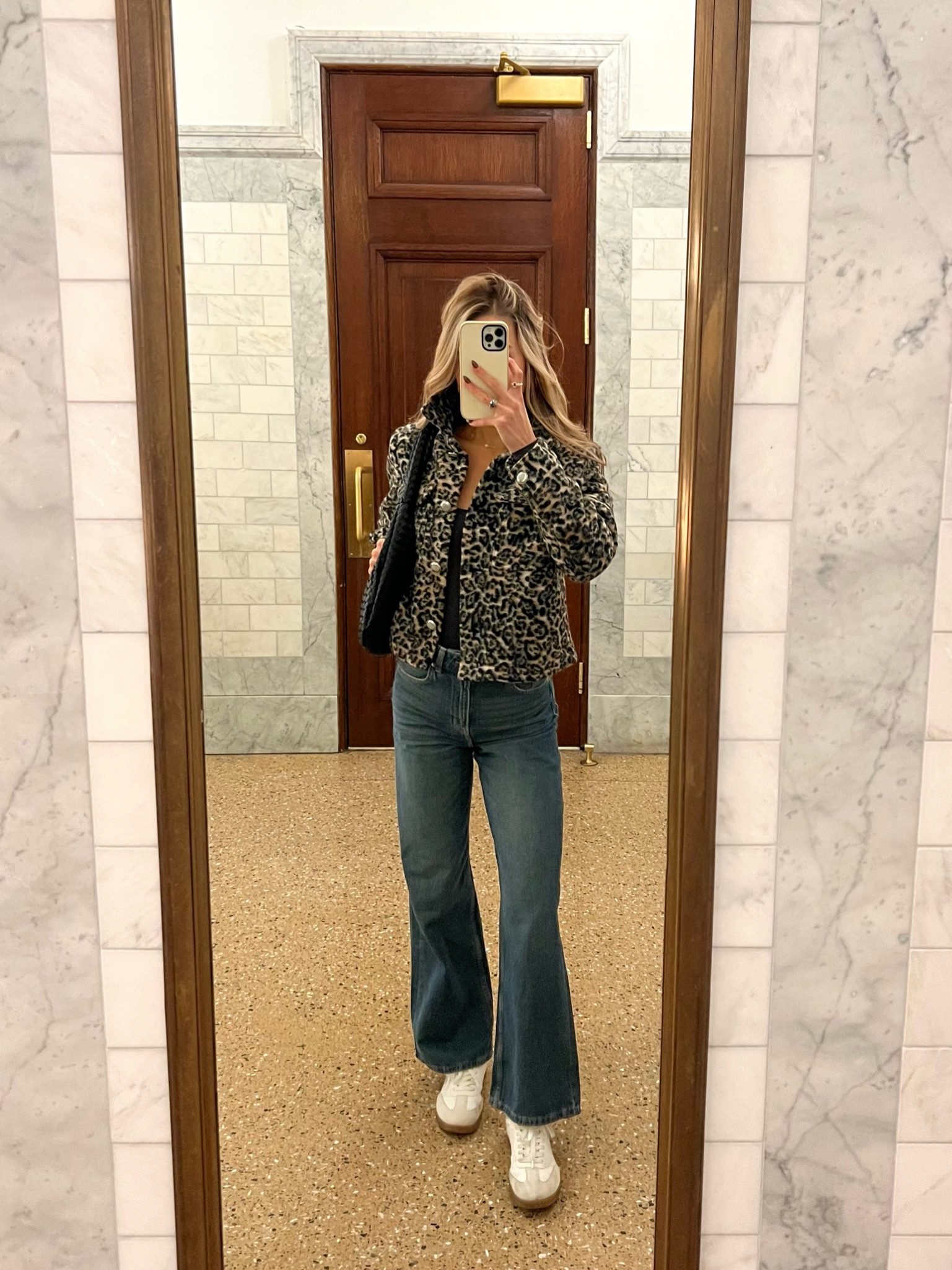 Cheetah print coat ootd 

perfect jeans, animal print, fall ootd

#LTKstyletip #LTKSeasonal #LTKfindsunder100