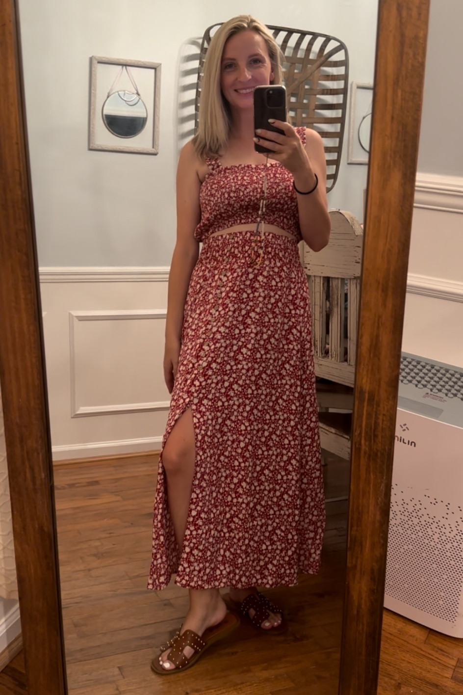 Size small
5’1
105 lbs